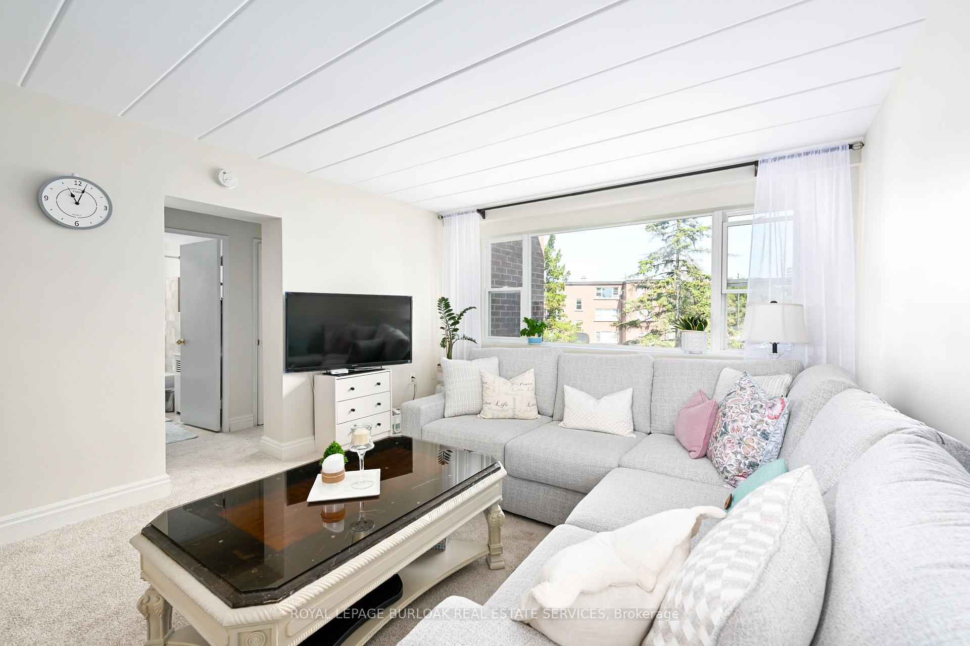Photo 9 of Unit 9, 2422 New Street, Burlington, Brant — HOMEH