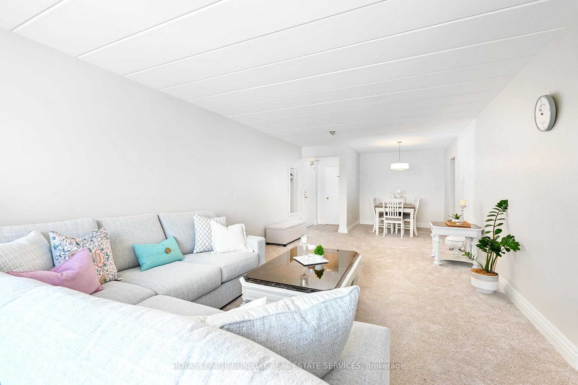 Photo 13 of Unit 9, 2422 New Street, Burlington, Brant — HOMEH