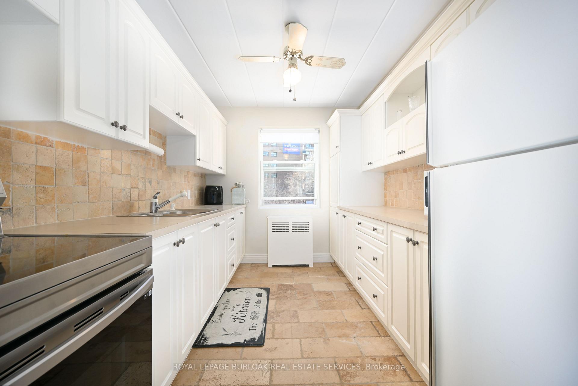 Photo 17 of Unit 9, 2422 New Street, Burlington, Brant — HOMEH