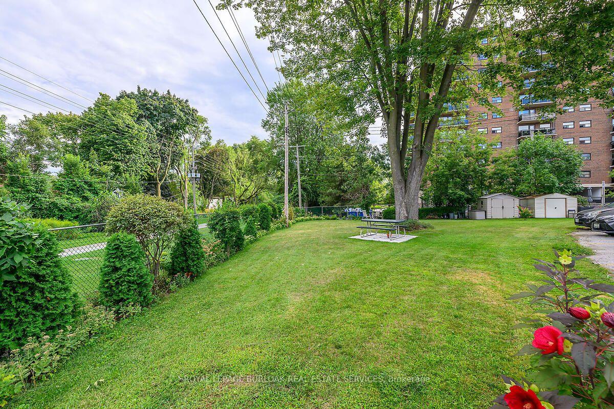 Photo 27 of Unit 9, 2422 New Street, Burlington, Brant — HOMEH