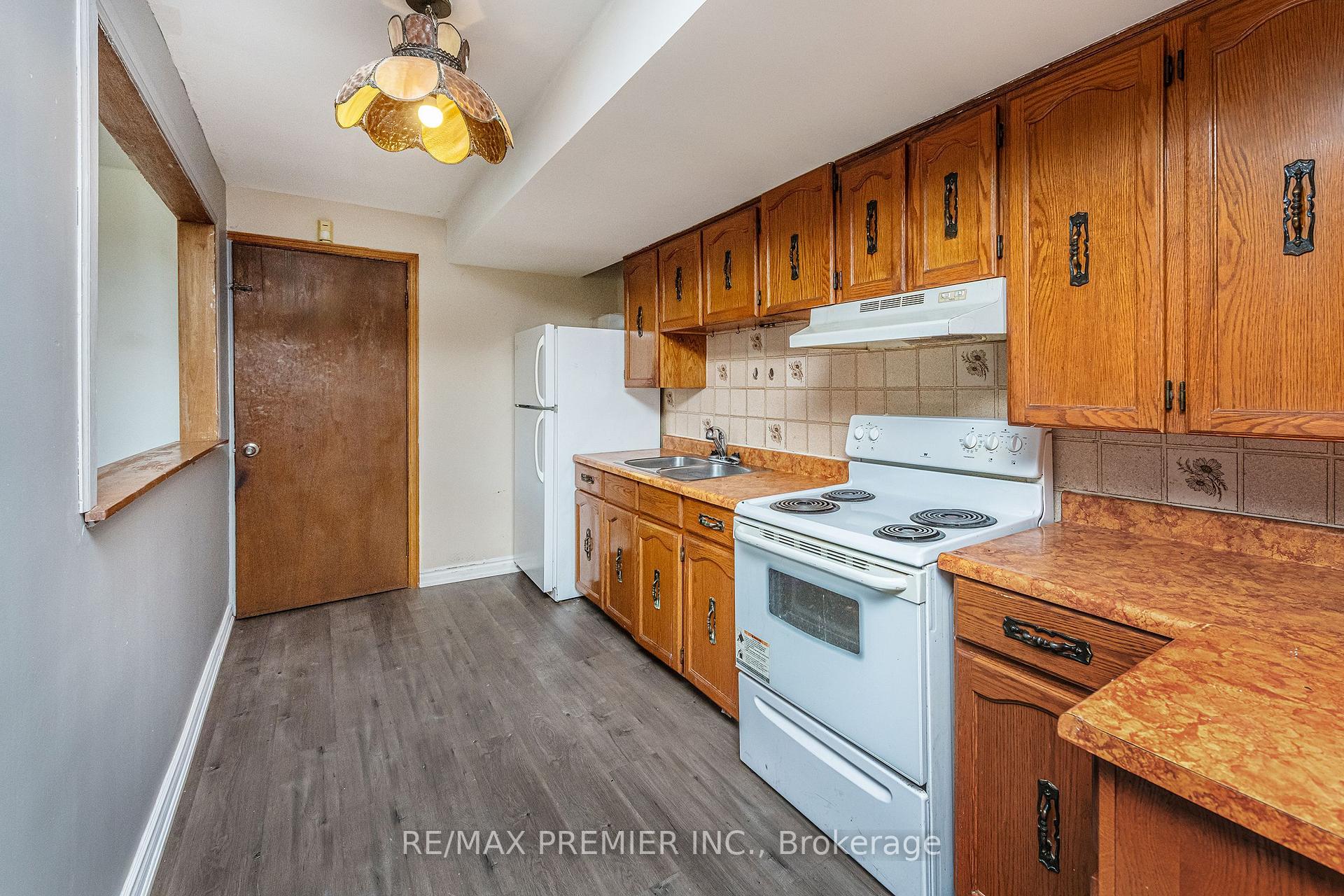 Photo 23 of 43 Jules Avenue, Vaughan, East Woodbridge — HOMEH