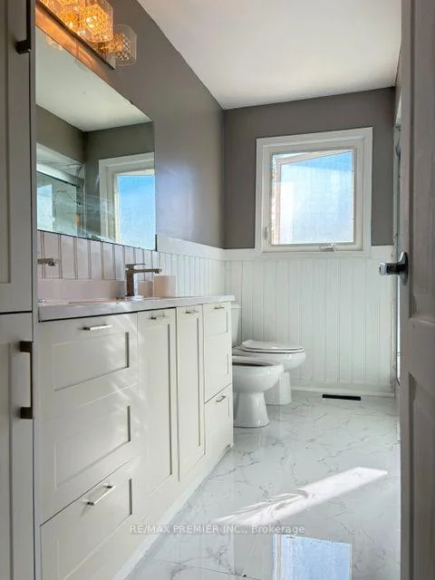 Photo 10 of 43 Jules Avenue, Vaughan, East Woodbridge — HOMEH