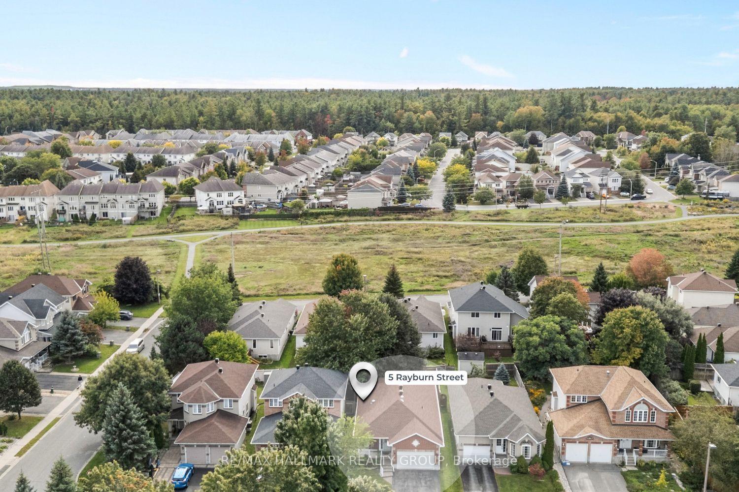 Photo 32 of 5 Rayburn Street, Ottawa, Kanata - Morgan's Grant/South March — HOMEH