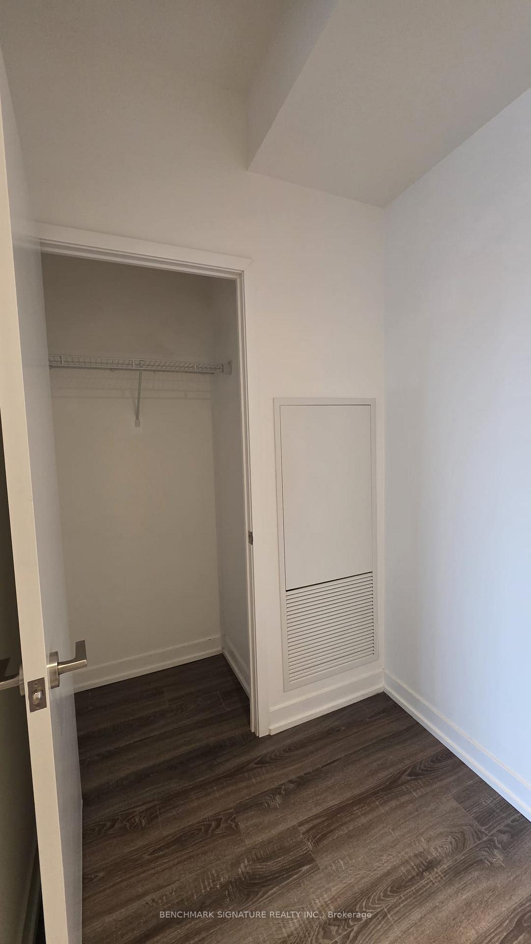 Photo 5 of Unit 2513, 20 Edward Street, Toronto, Bay Street Corridor — HOMEH