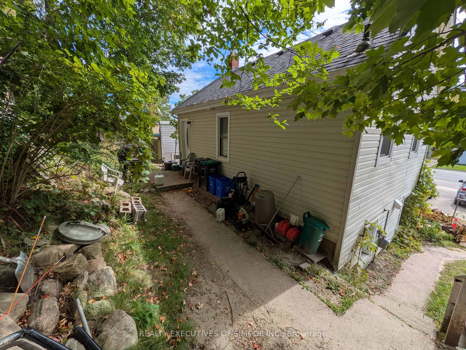 Photo 2 of 200 Blake Street, Barrie, Codrington — HOMEH