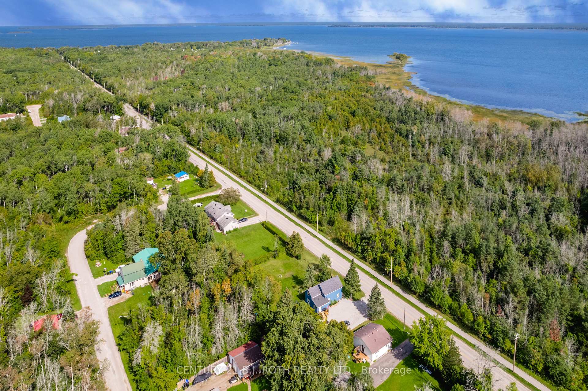 Photo 49 of 528 First Avenue, Tay, Port McNicoll — HOMEH