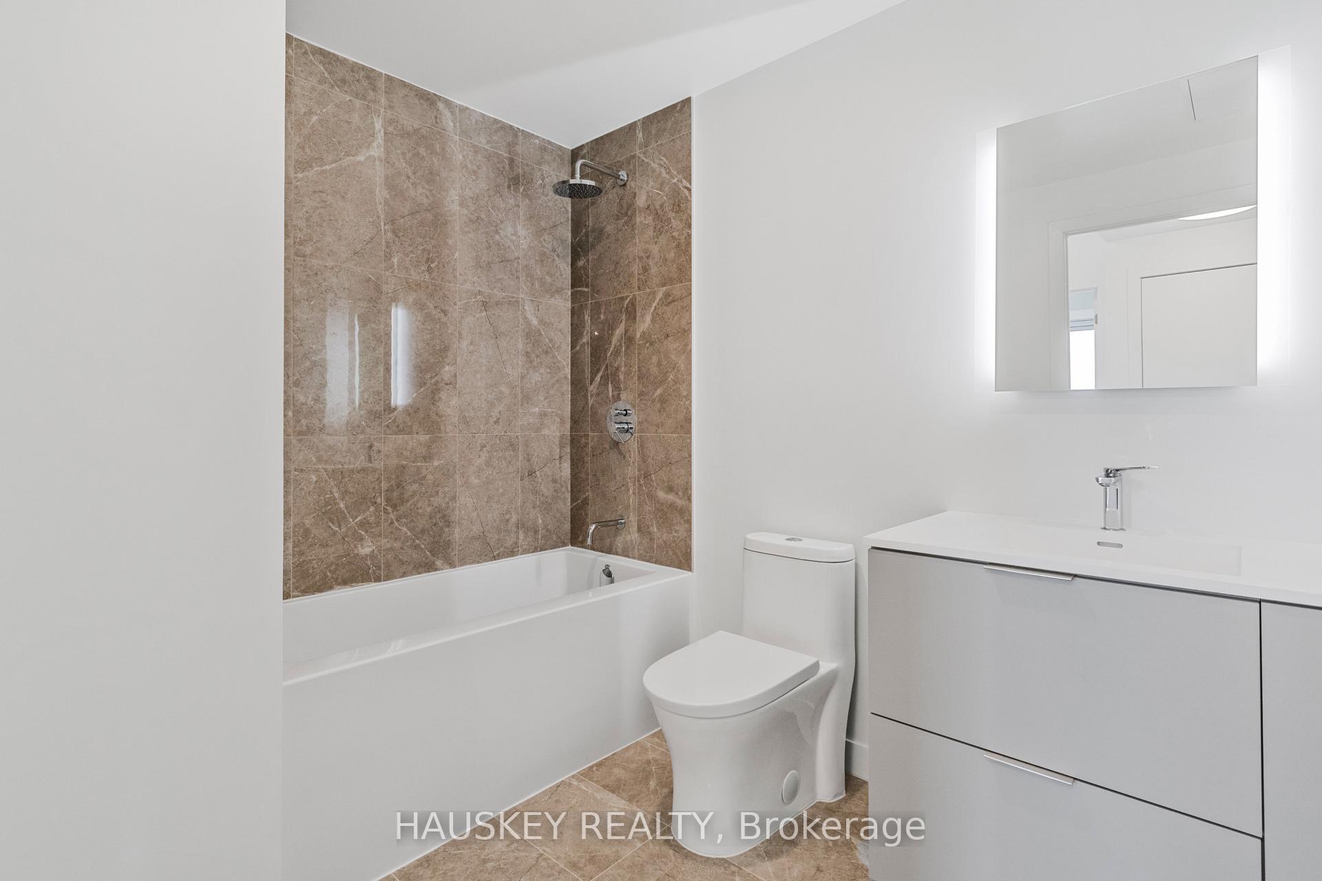 Photo 19 of Unit 901, 185 Alberta Avenue, Toronto, Oakwood Village — HOMEH