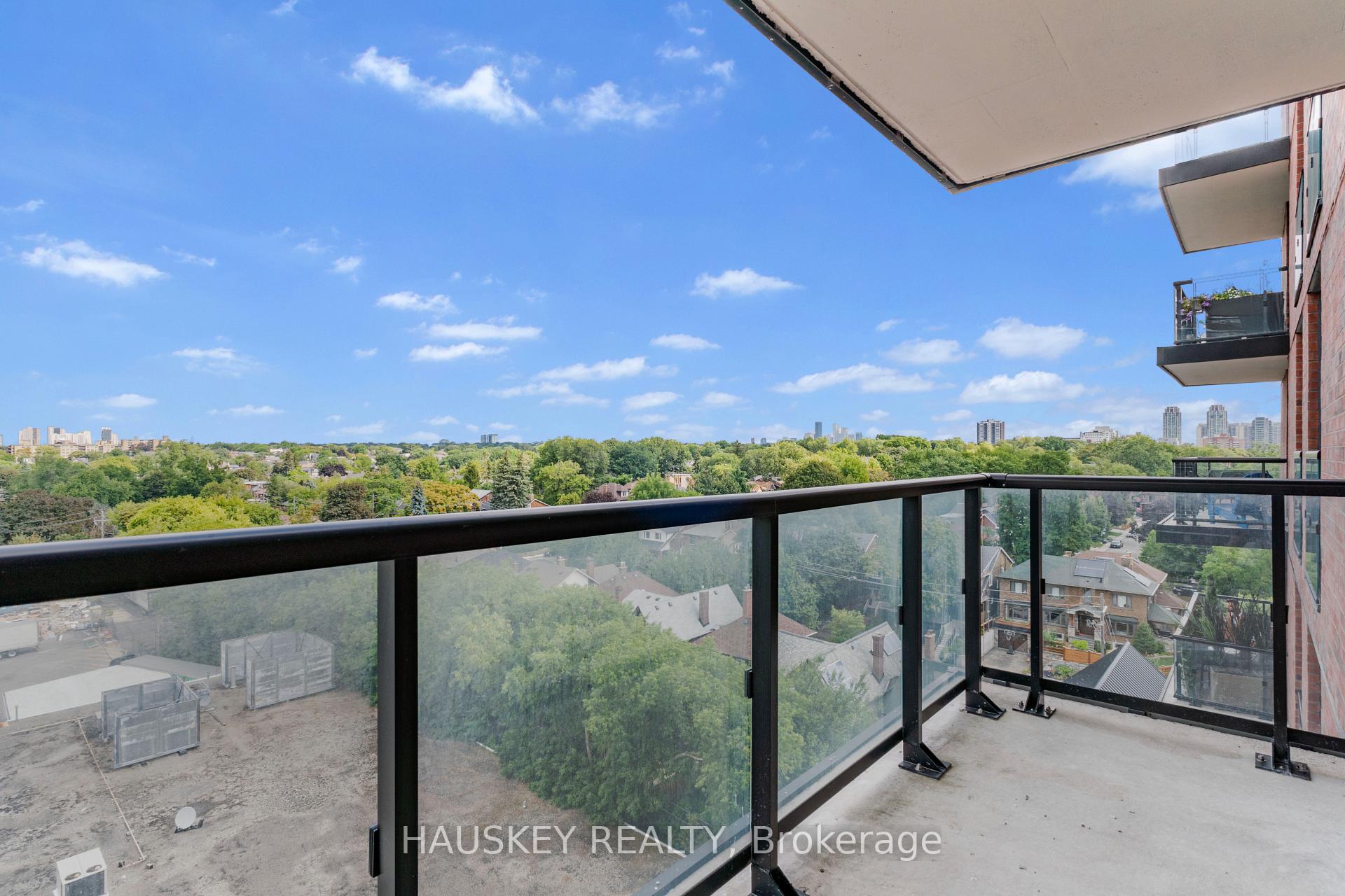 Photo 22 of Unit 901, 185 Alberta Avenue, Toronto, Oakwood Village — HOMEH