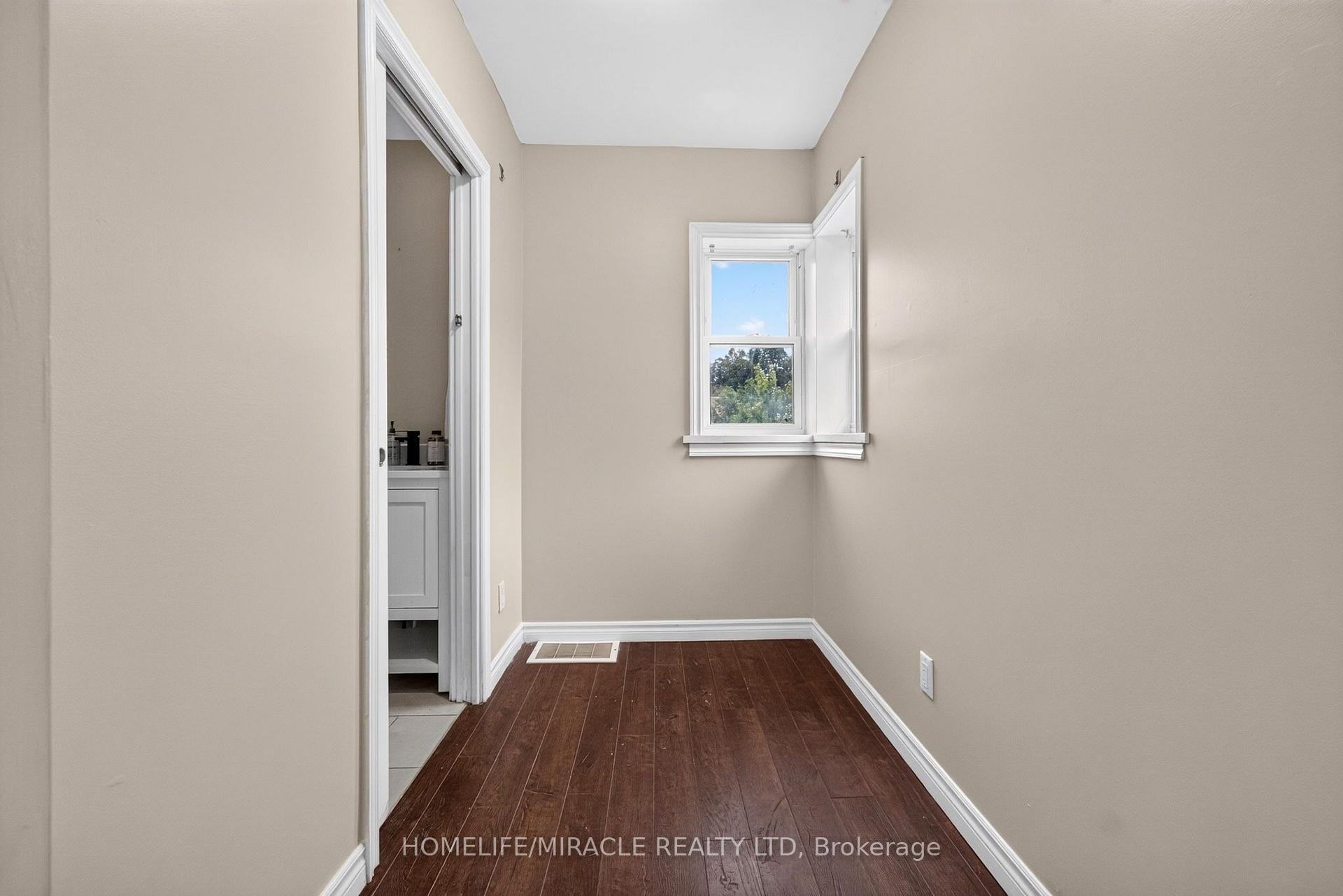 Photo 25 of 176 Avalon Place, Kitchener, Meinzinger — HOMEH