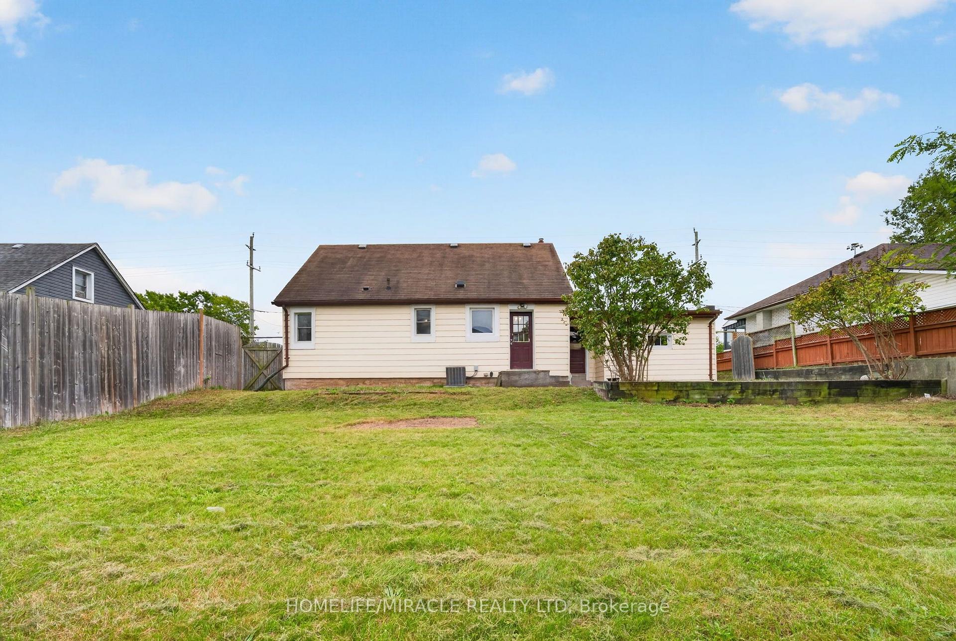 Photo 53 of 176 Avalon Place, Kitchener, Meinzinger — HOMEH