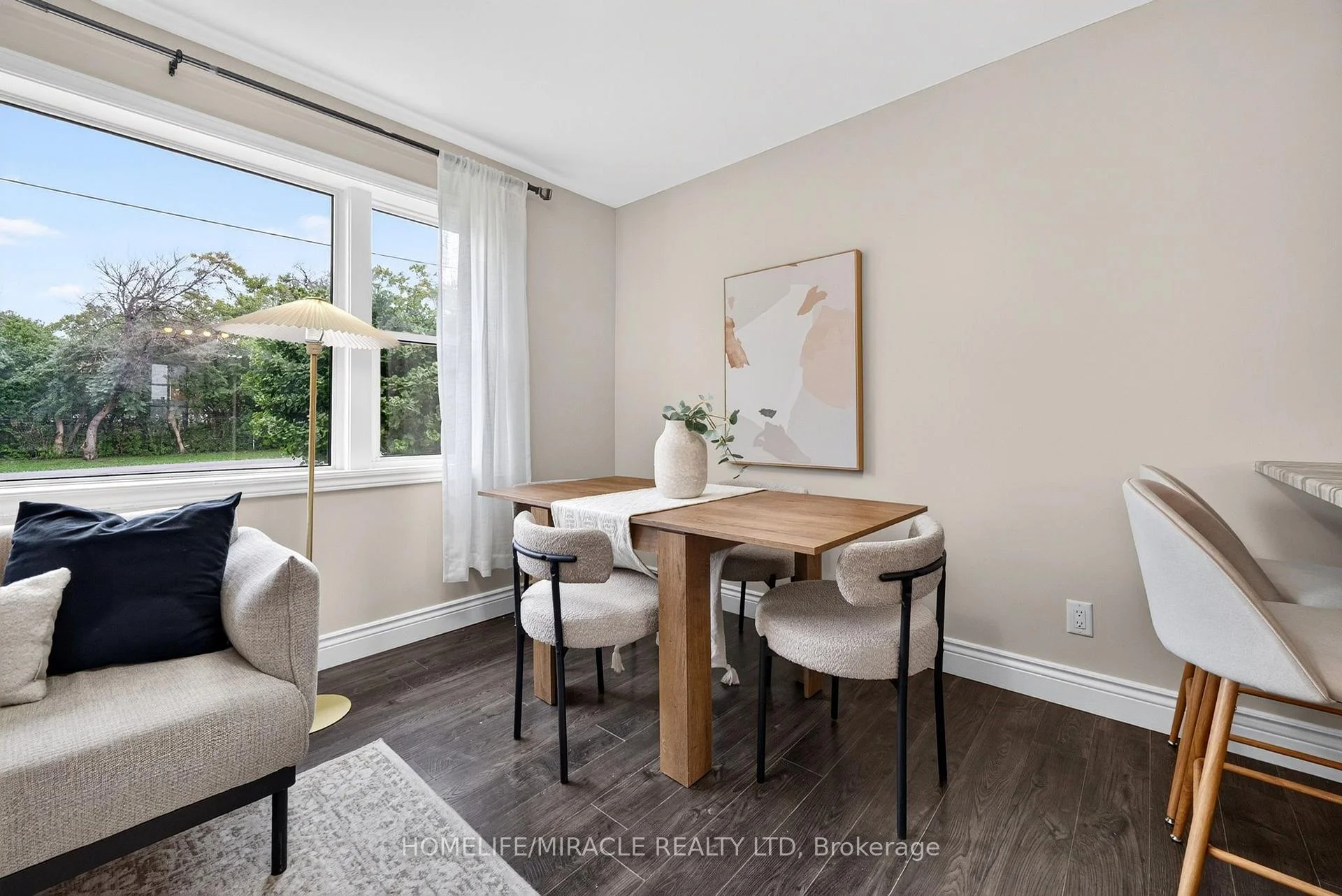 Photo 10 of 176 Avalon Place, Kitchener, Meinzinger — HOMEH