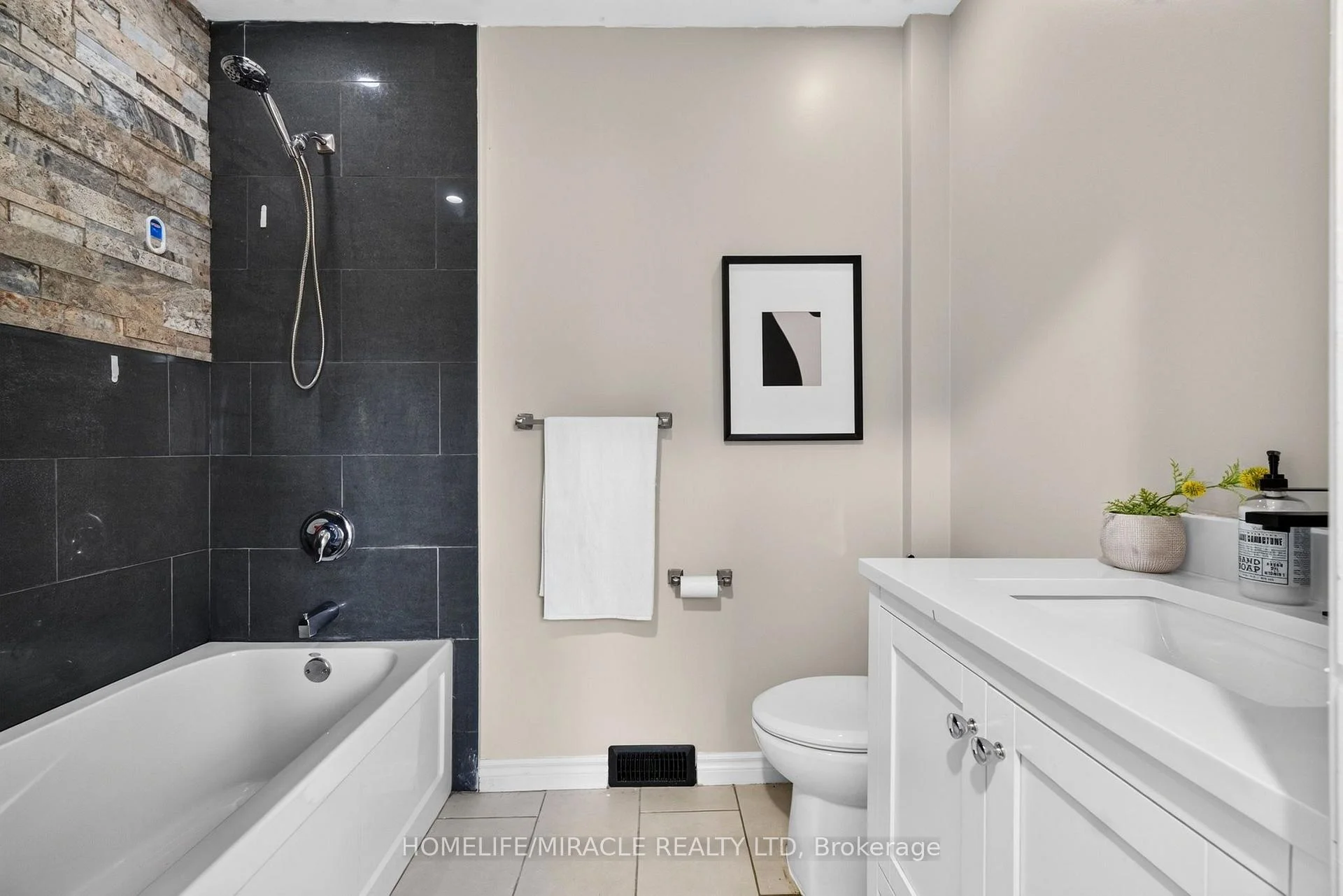 Photo 44 of 176 Avalon Place, Kitchener, Meinzinger — HOMEH