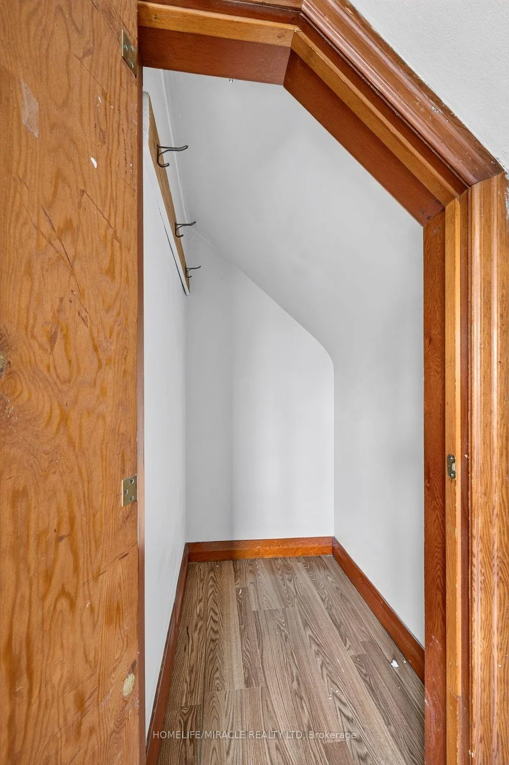 Photo 63 of 176 Avalon Place, Kitchener, Meinzinger — HOMEH