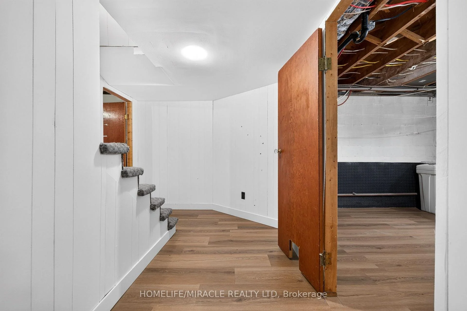 Photo 65 of 176 Avalon Place, Kitchener, Meinzinger — HOMEH