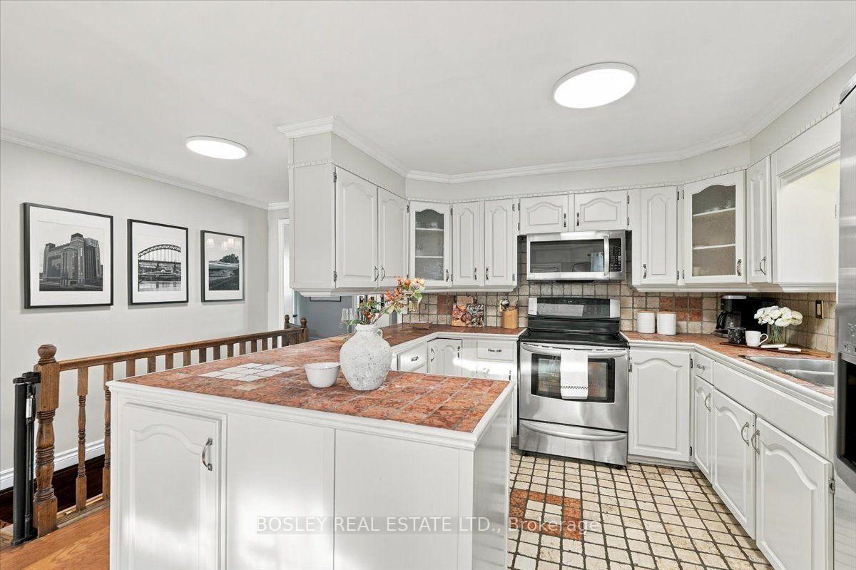 Photo 23 of 566 Rougemount Drive, Pickering, Rosebank — HOMEH