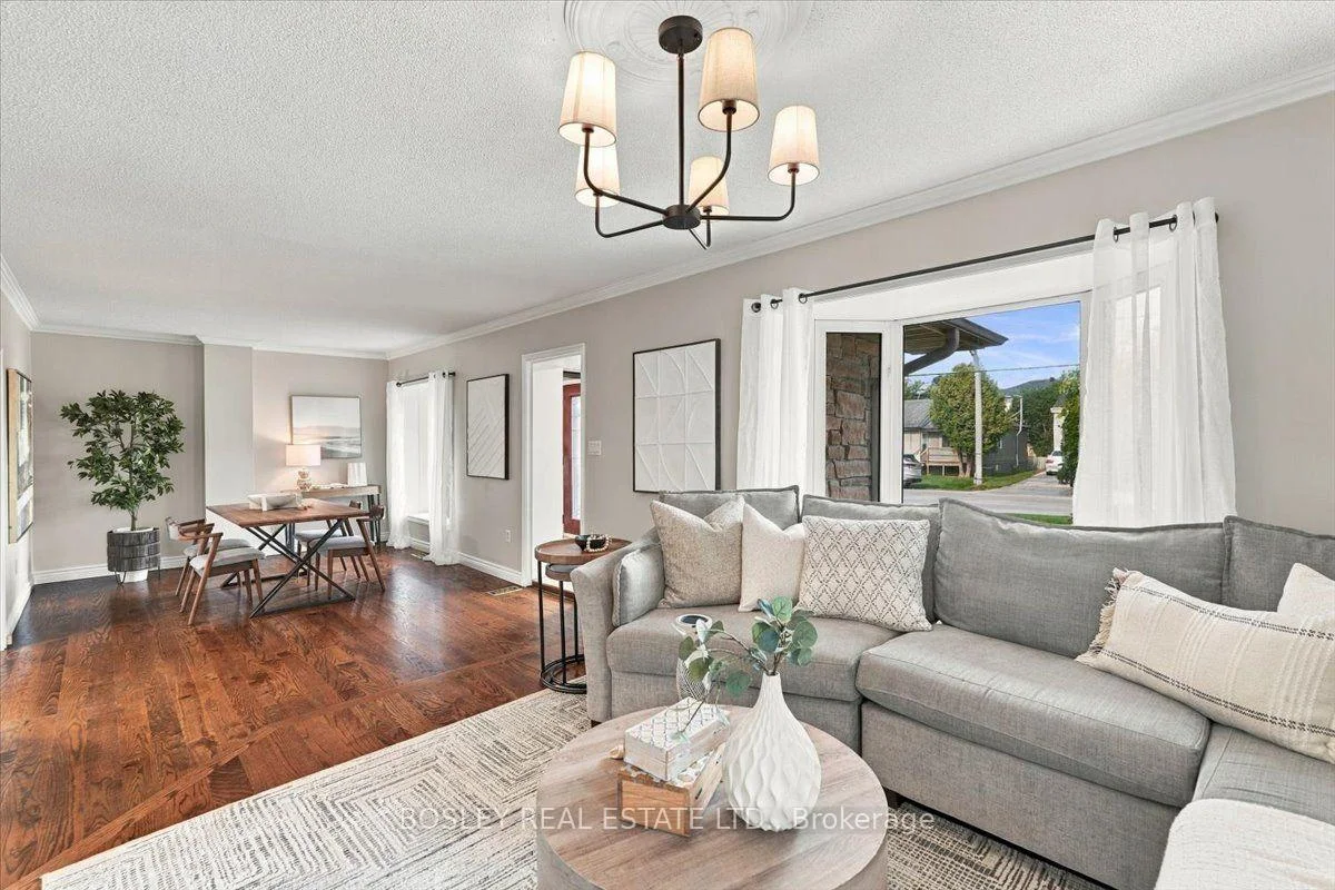 Photo 13 of 566 Rougemount Drive, Pickering, Rosebank — HOMEH
