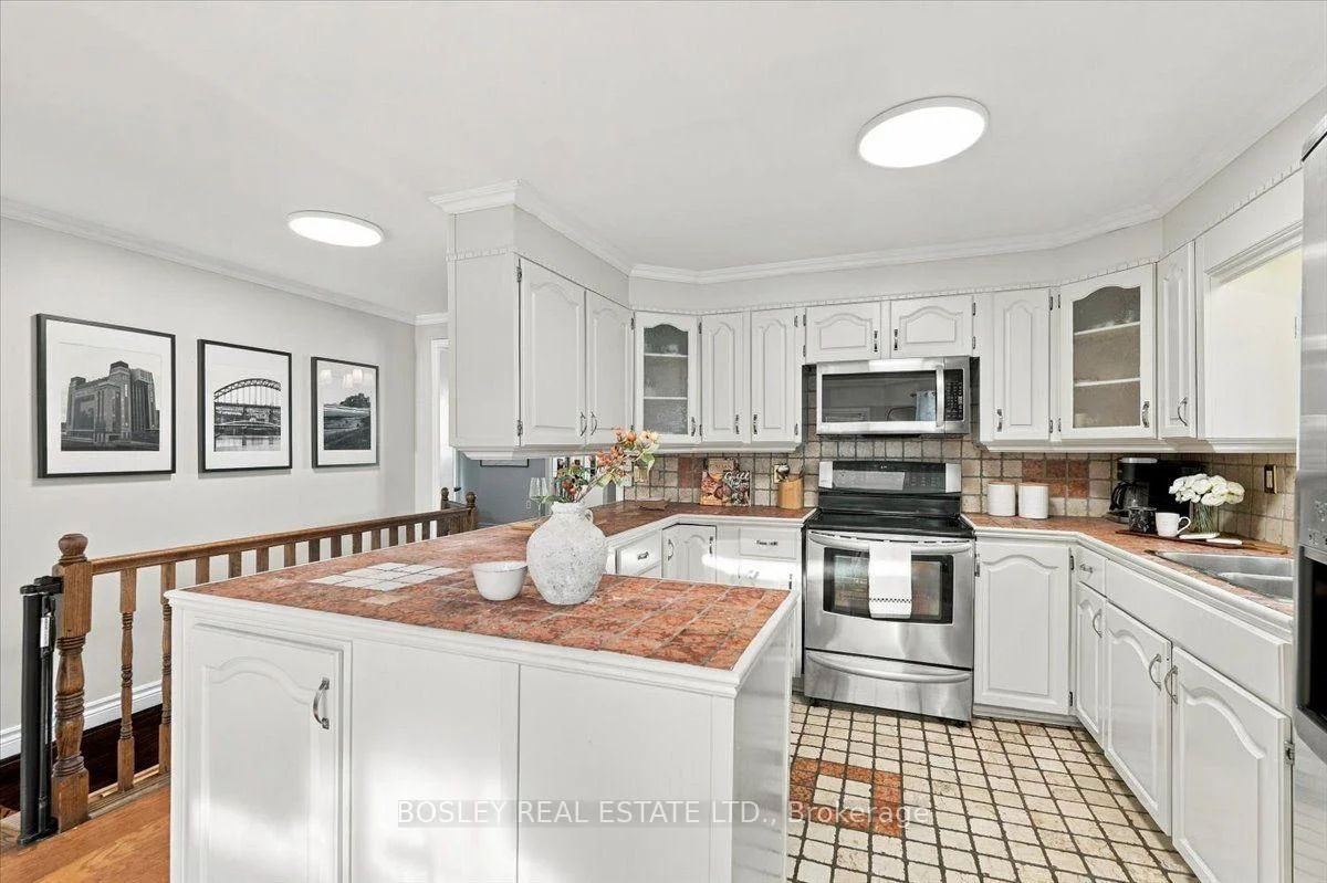 Photo 24 of 566 Rougemount Drive, Pickering, Rosebank — HOMEH