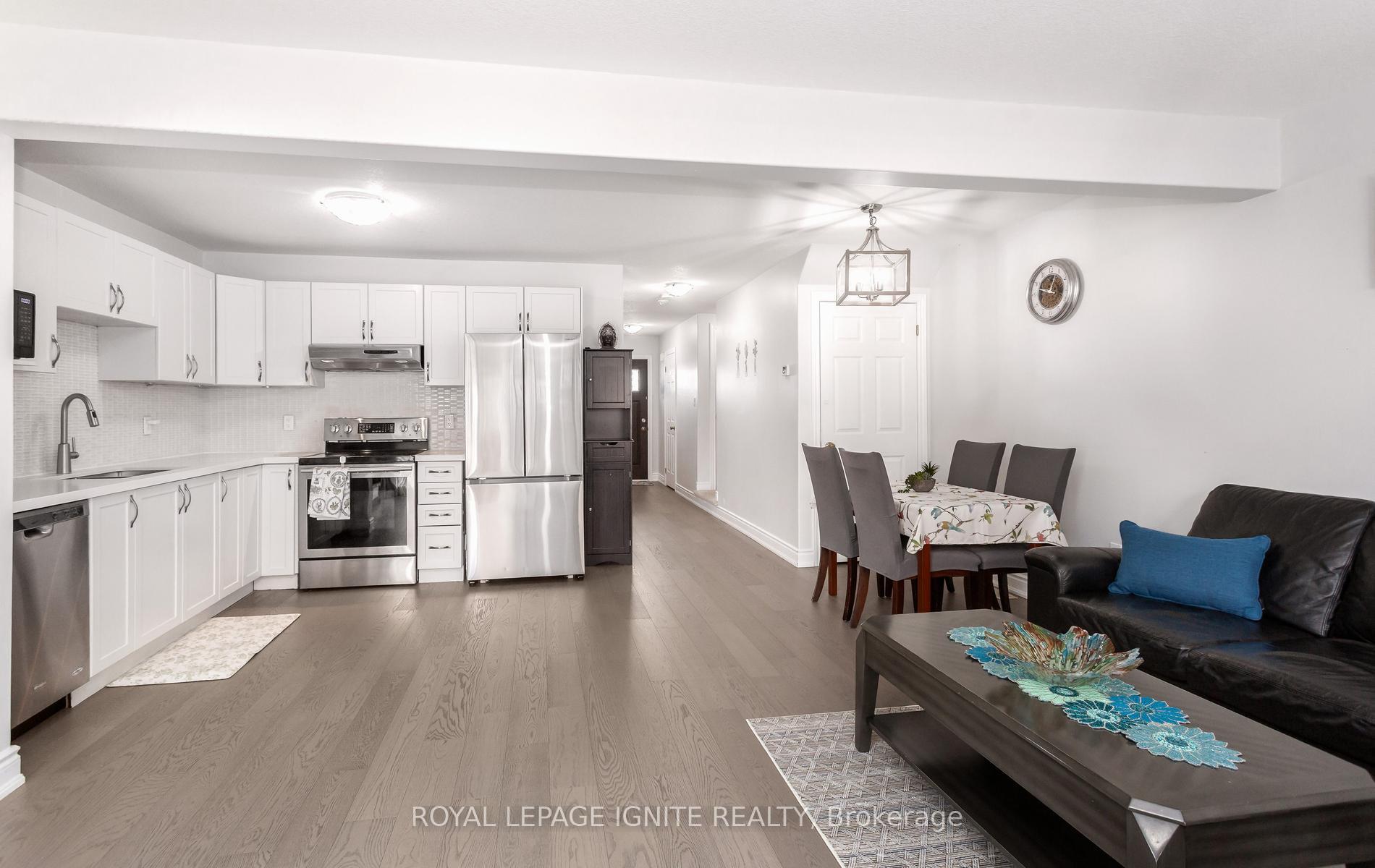 Photo 8 of 114 Parkinson Crescent, Orangeville — HOMEH