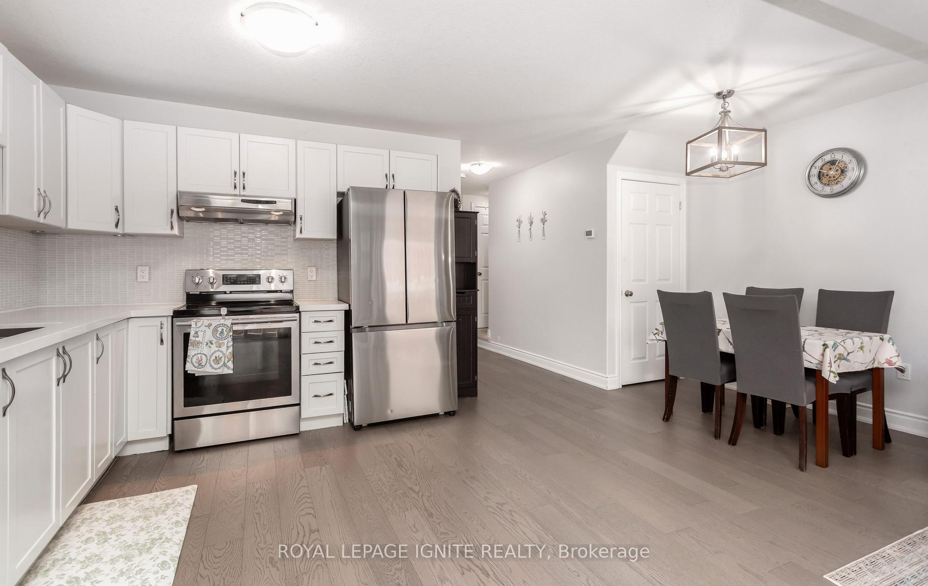 Photo 9 of 114 Parkinson Crescent, Orangeville — HOMEH