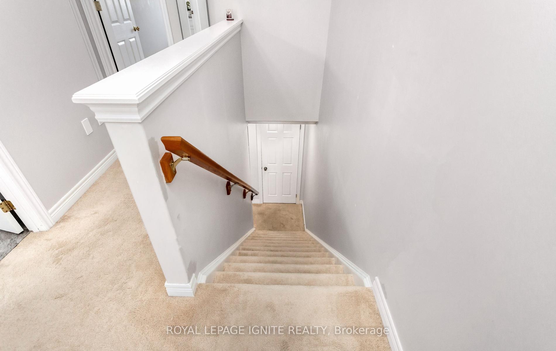 Photo 16 of 114 Parkinson Crescent, Orangeville — HOMEH