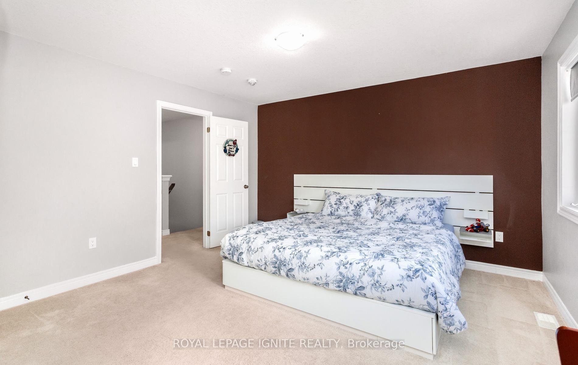Photo 20 of 114 Parkinson Crescent, Orangeville — HOMEH