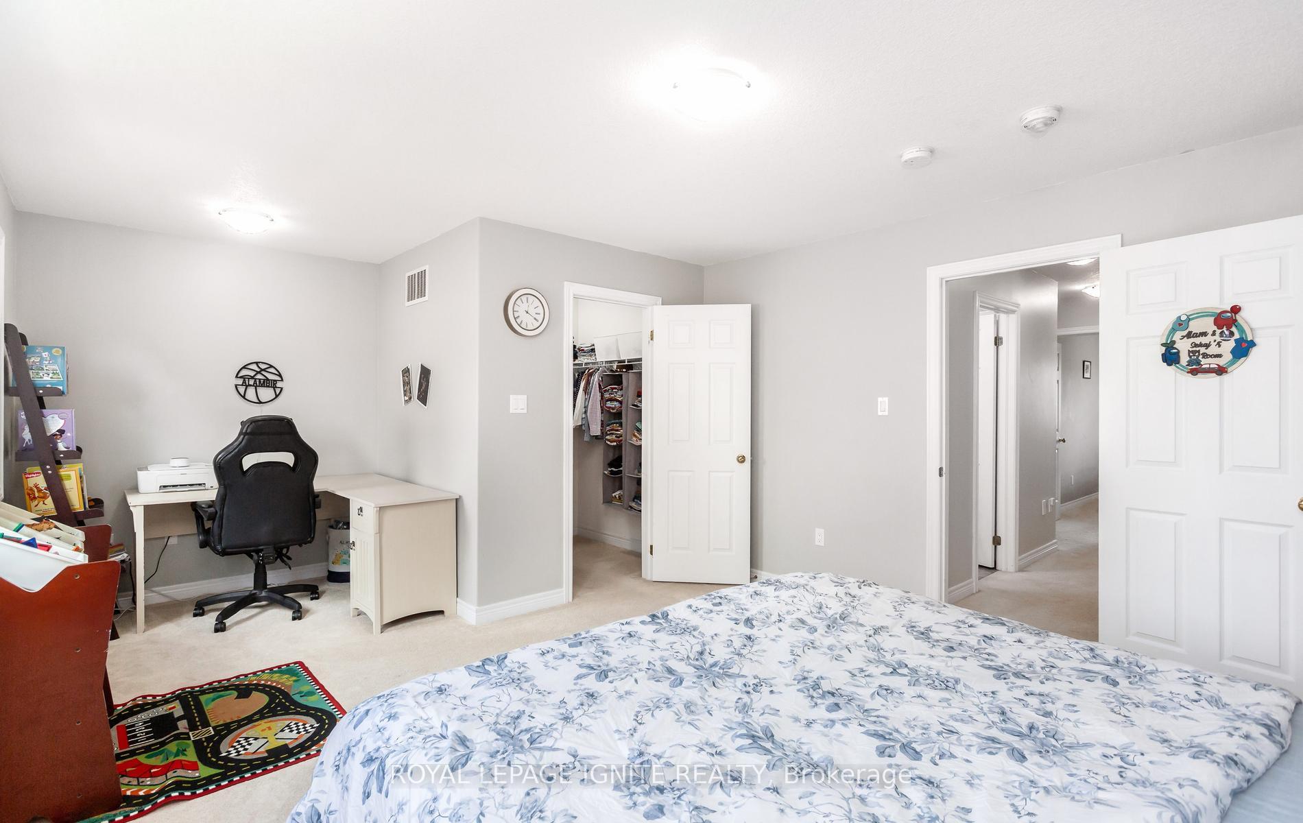 Photo 21 of 114 Parkinson Crescent, Orangeville — HOMEH