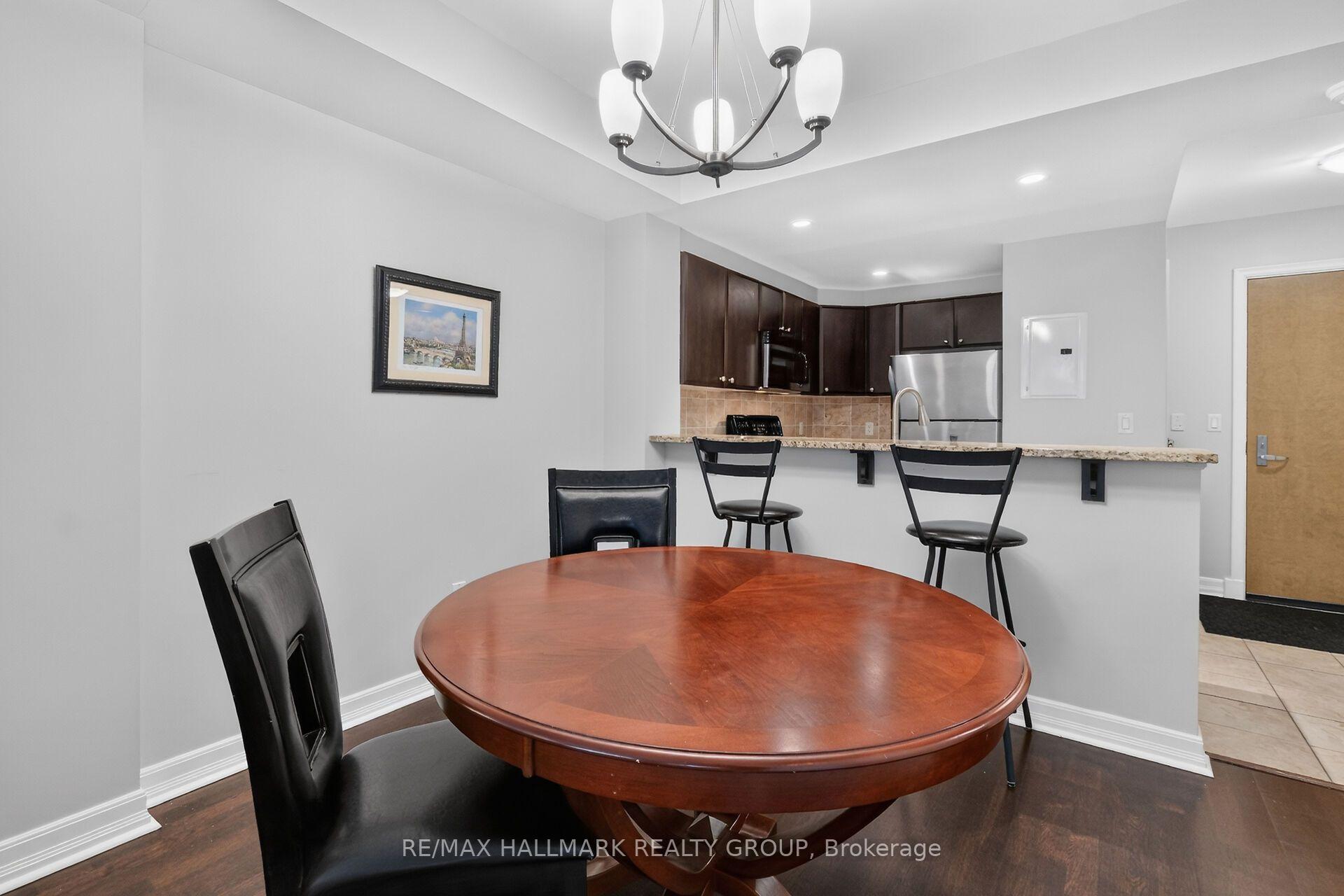 Photo 14 of Unit 208, 200 Besserer Street, Ottawa, Sandy Hill — HOMEH