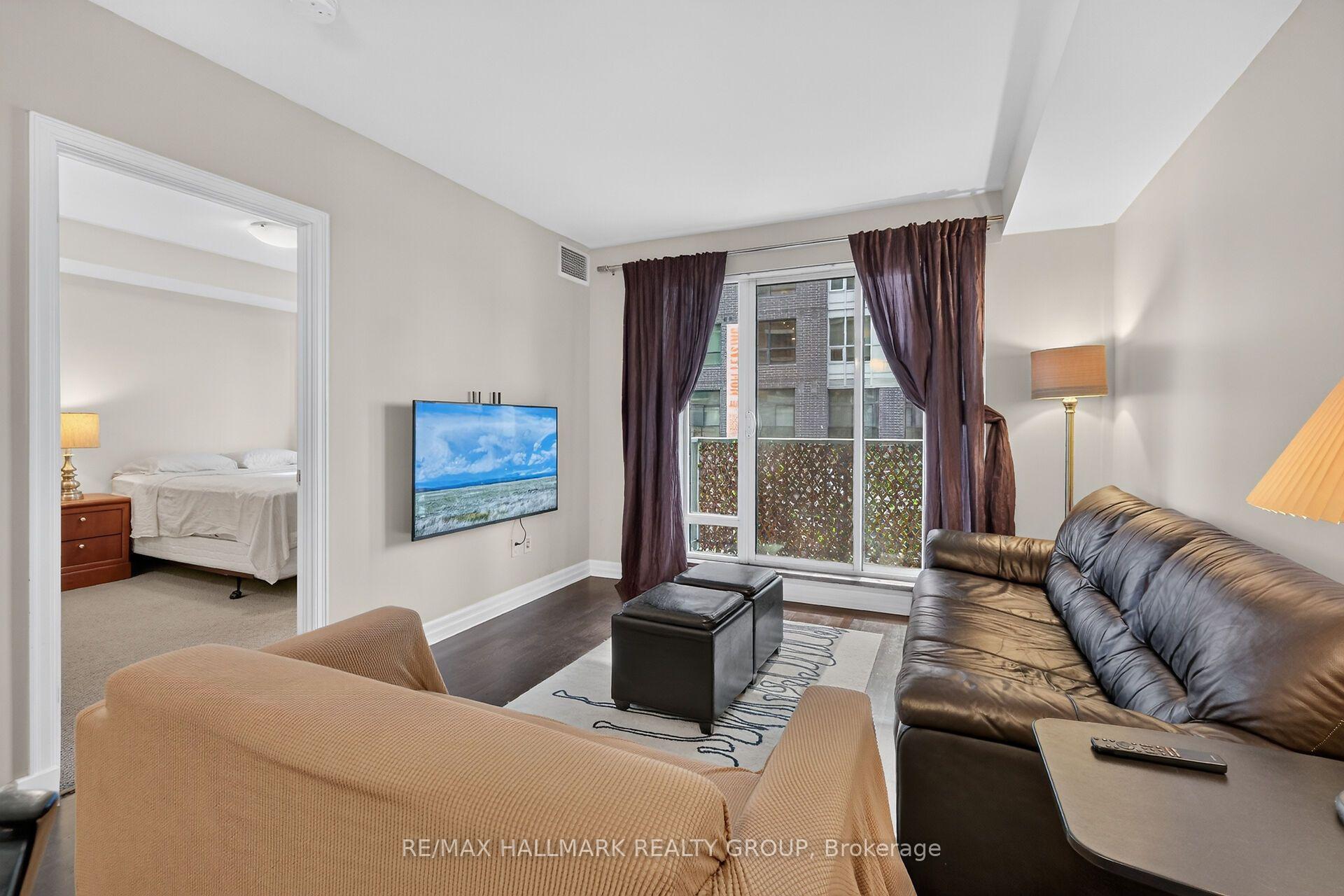 Photo 23 of Unit 208, 200 Besserer Street, Ottawa, Sandy Hill — HOMEH