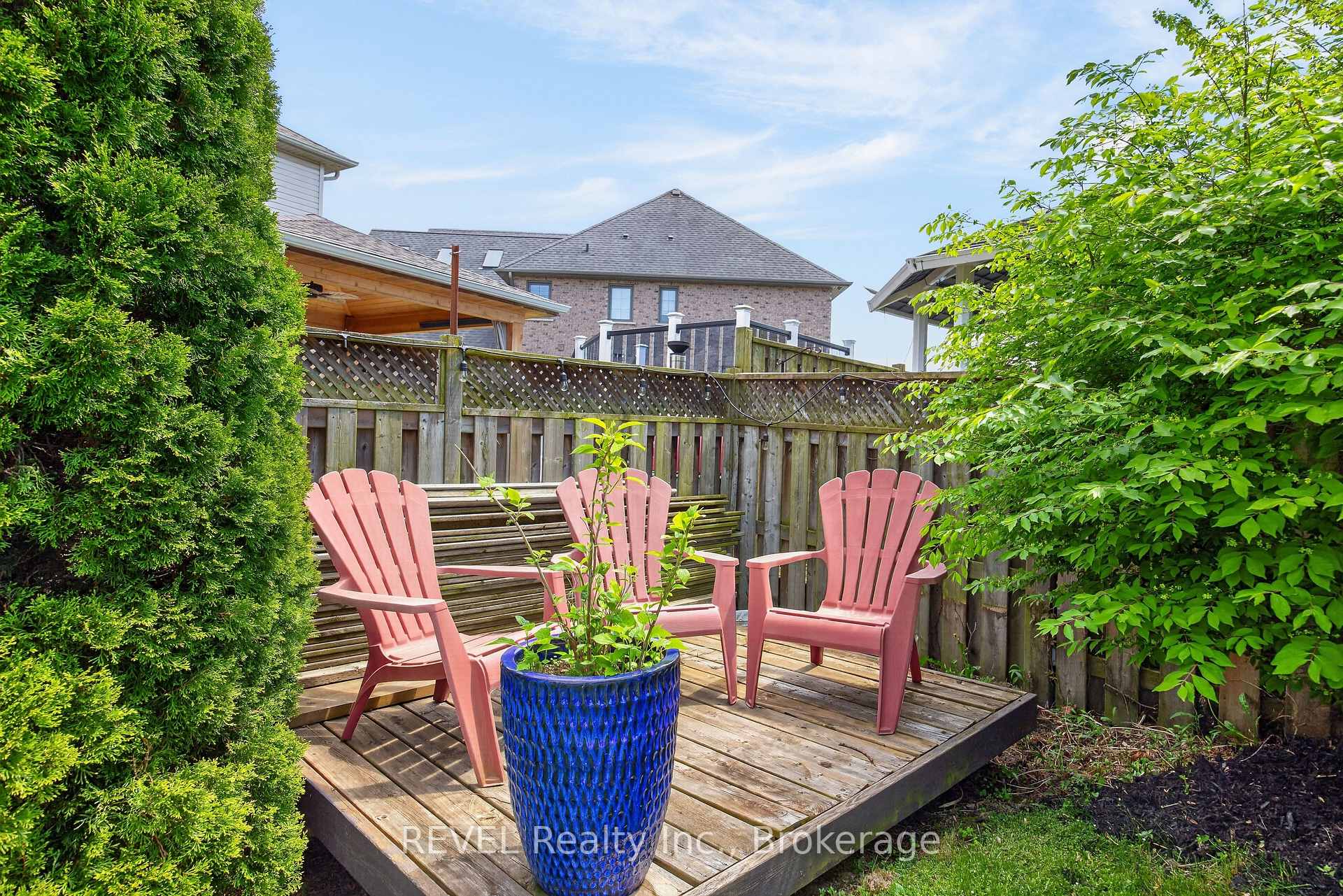 Photo 34 of 126 Westland Street, St. Catharines, Rykert/Vansickle — HOMEH