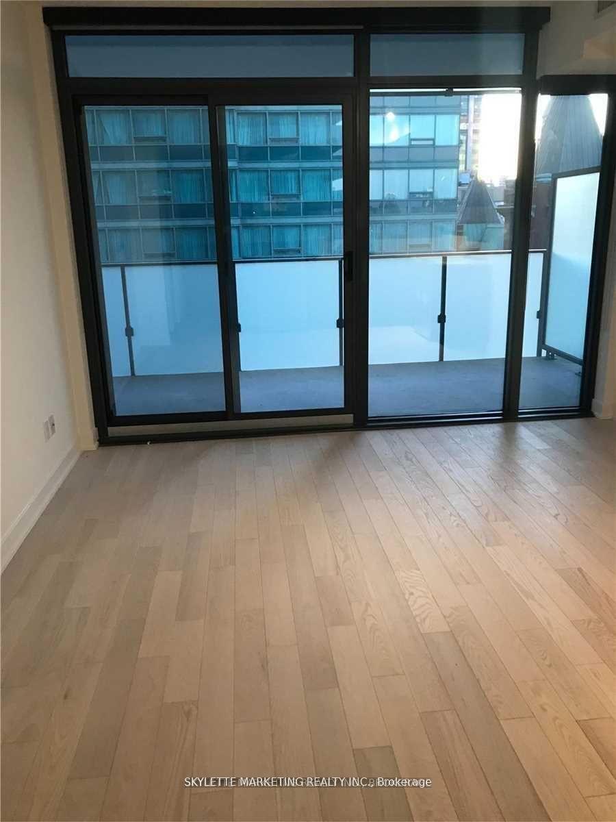 Photo 10 of Unit 1011, 25 Richmond Street E, Toronto, Church-Yonge Corridor — HOMEH