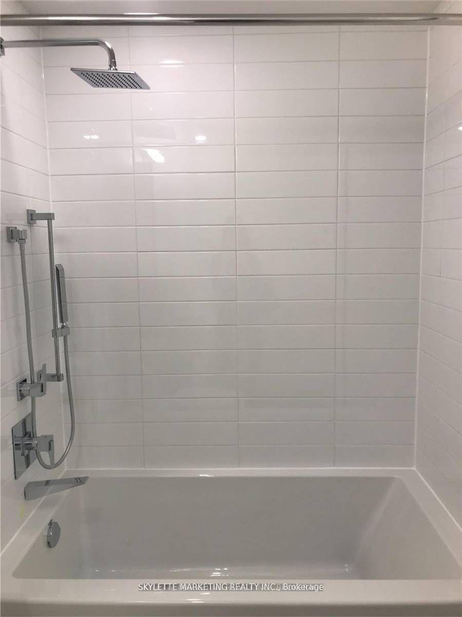 Photo 14 of Unit 1011, 25 Richmond Street E, Toronto, Church-Yonge Corridor — HOMEH