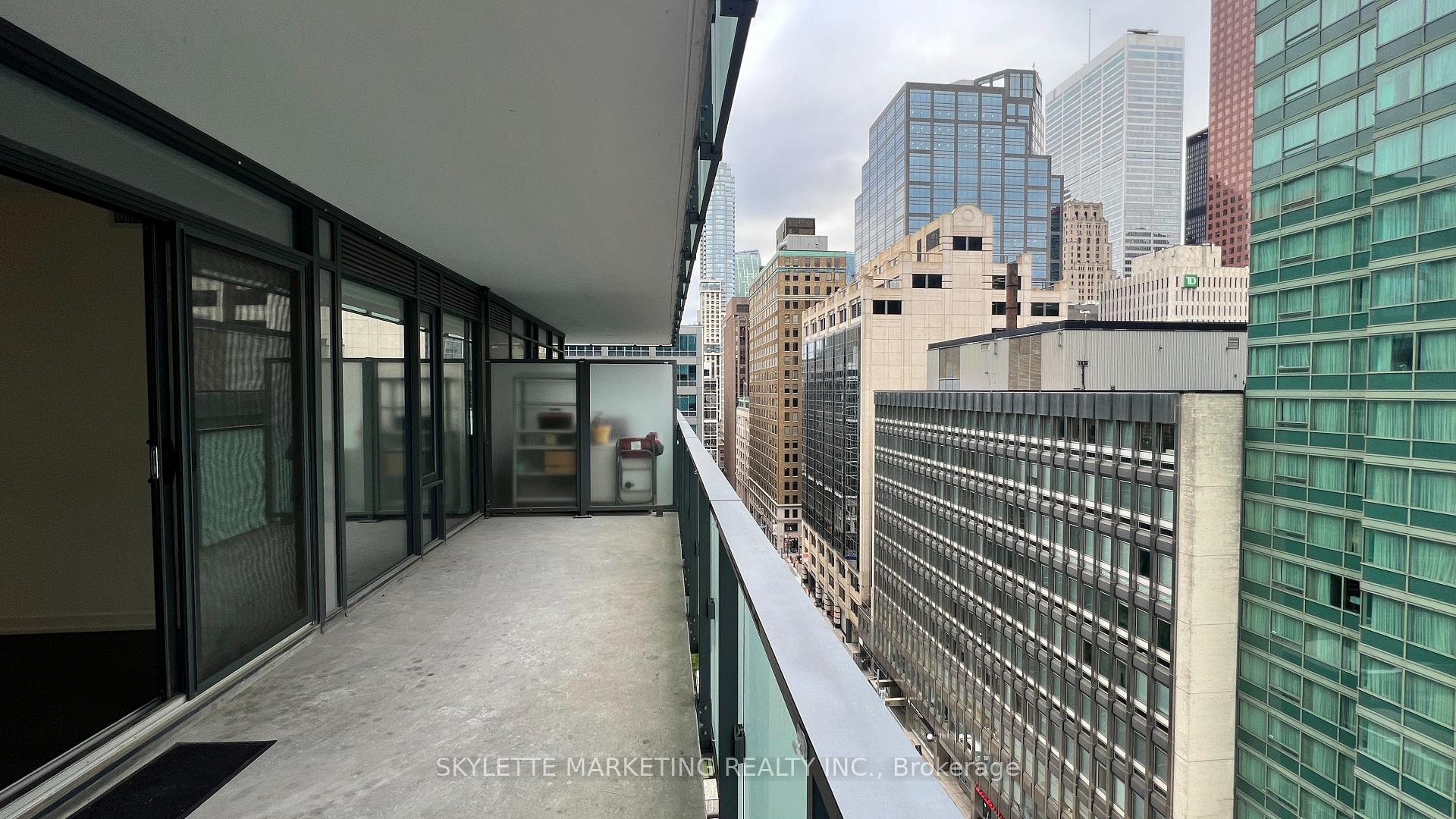 Photo 36 of Unit 1011, 25 Richmond Street E, Toronto, Church-Yonge Corridor — HOMEH