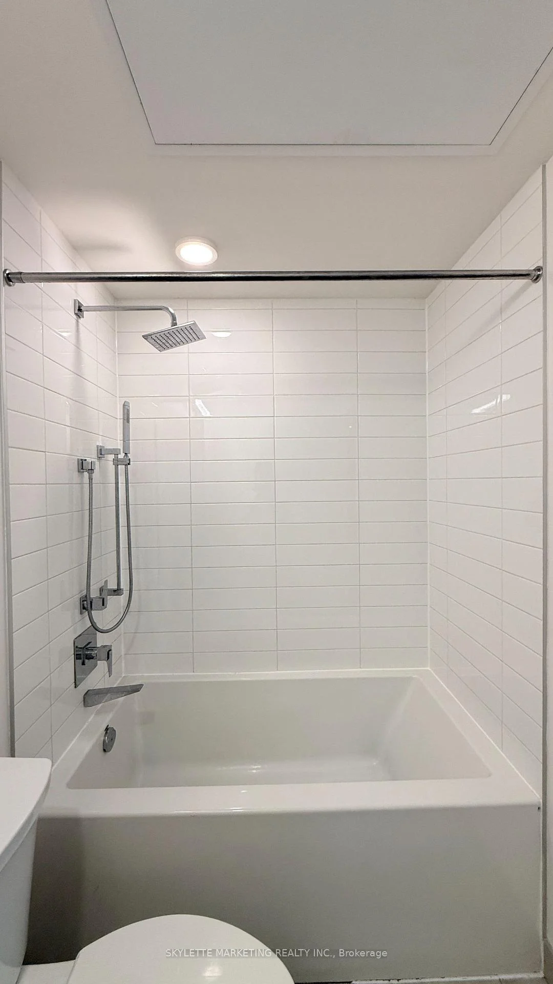 Photo 31 of Unit 1011, 25 Richmond Street E, Toronto, Church-Yonge Corridor — HOMEH