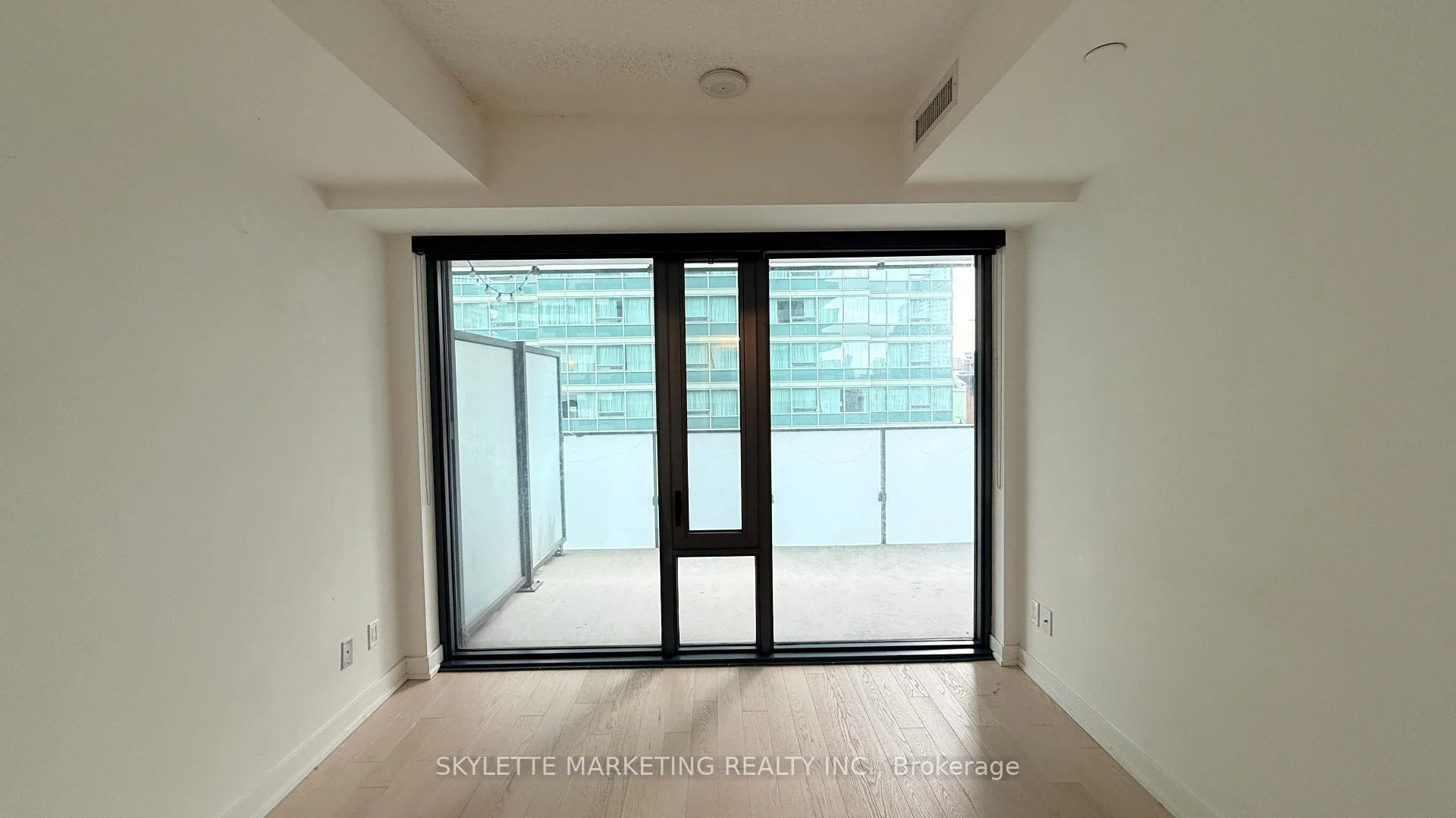 Photo 45 of Unit 1011, 25 Richmond Street E, Toronto, Church-Yonge Corridor — HOMEH