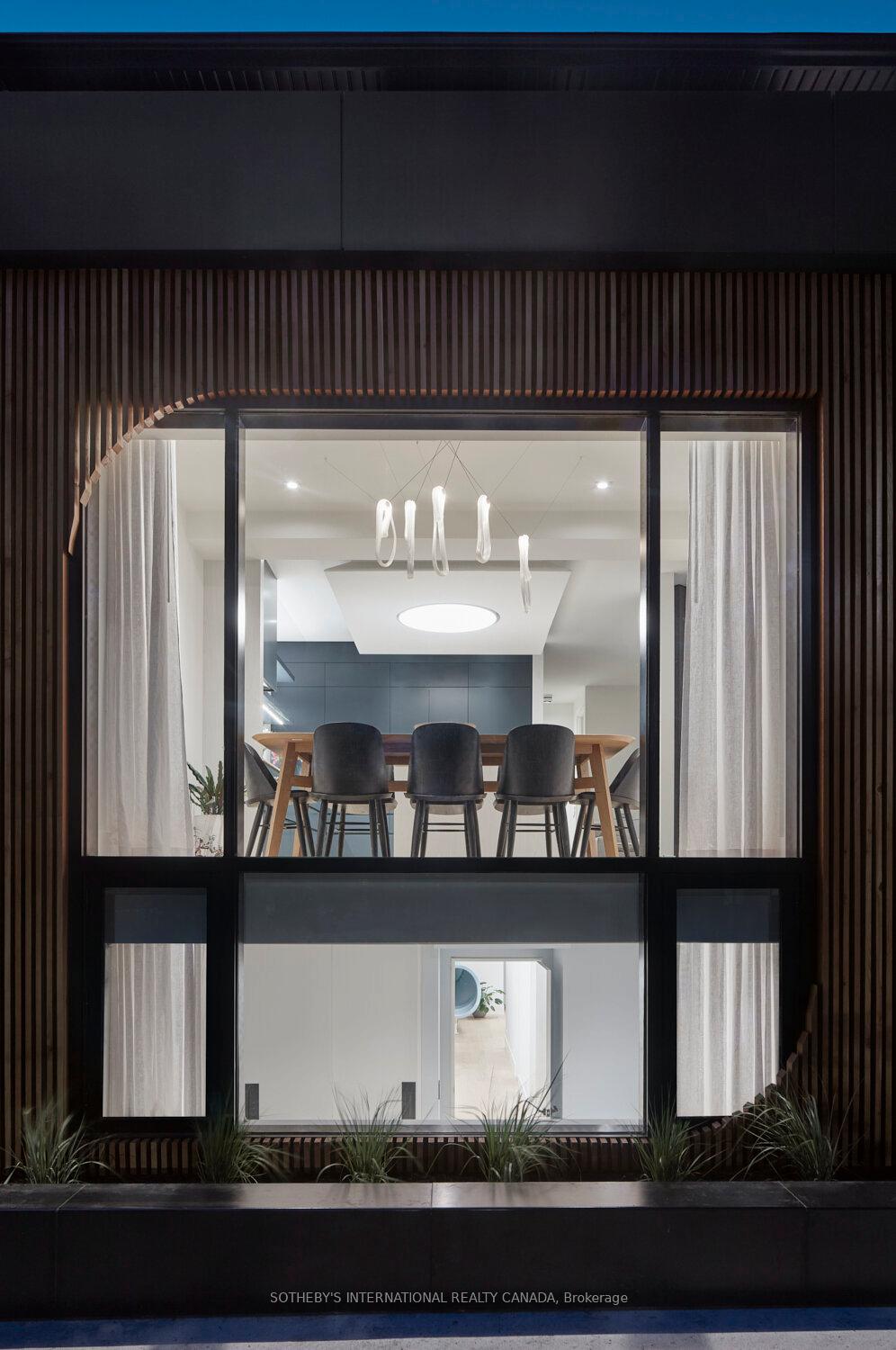 Photo 3 of 94 Walker Avenue, Toronto, Yonge-St. Clair — HOMEH