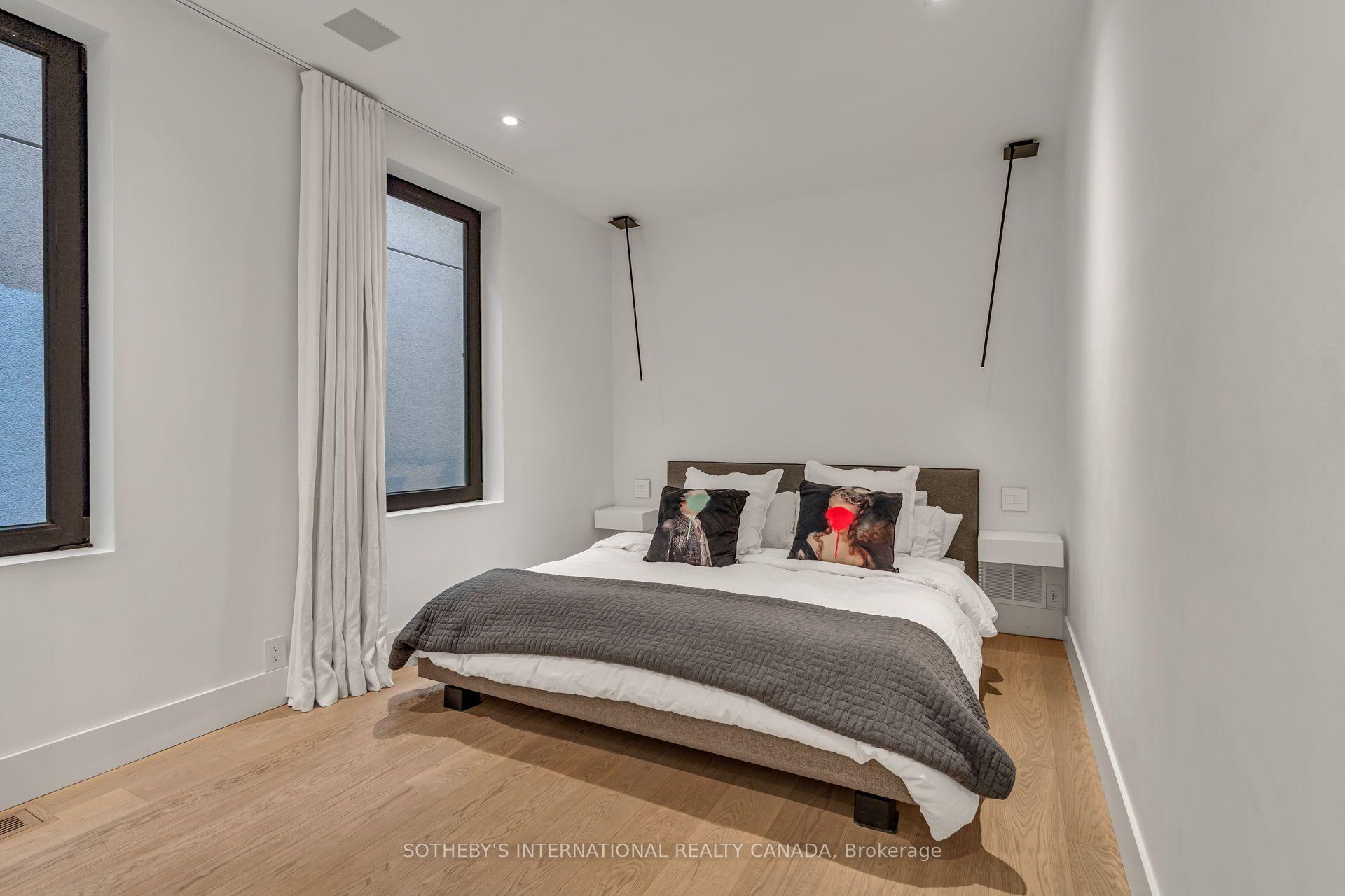 Photo 16 of 94 Walker Avenue, Toronto, Yonge-St. Clair — HOMEH