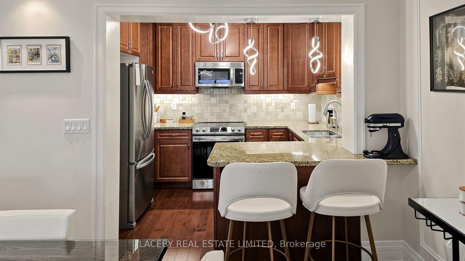 Photo 12 of Unit 319, 80 Burns Boulevard, King, King City — HOMEH