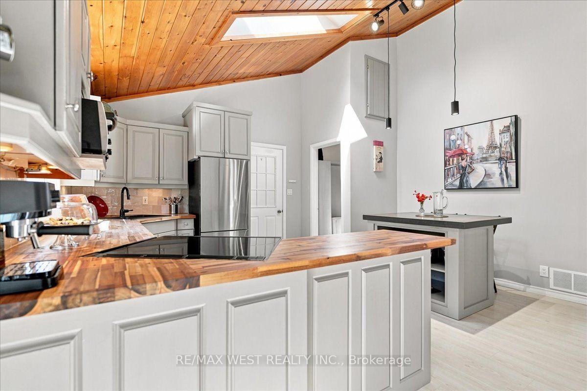 Photo 7 of 48 Jackman Road, Clarington, Bowmanville — HOMEH