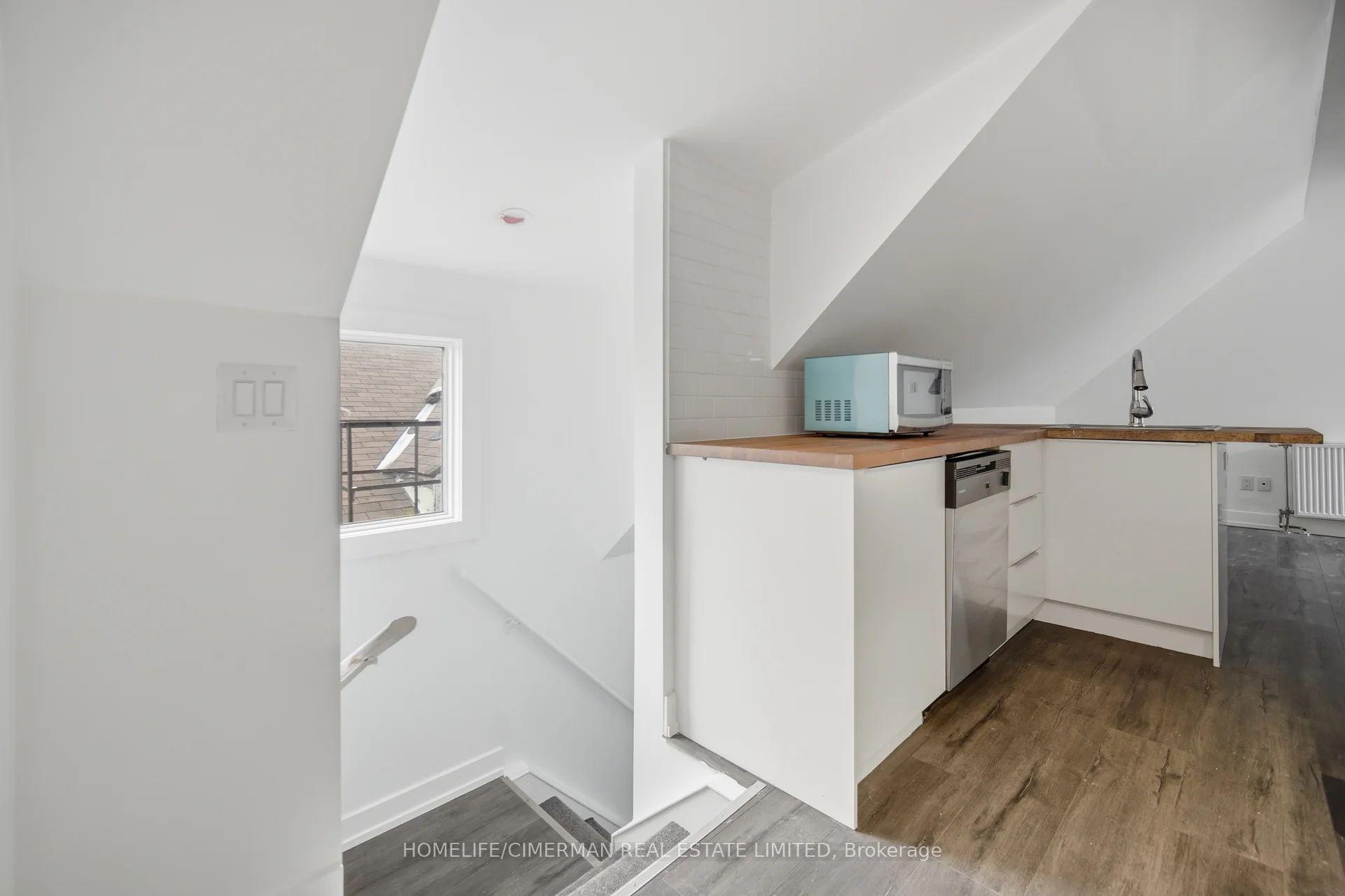 Photo 46 of Unit Unit #1, 67 West Avenue N, Hamilton, Beasley — HOMEH