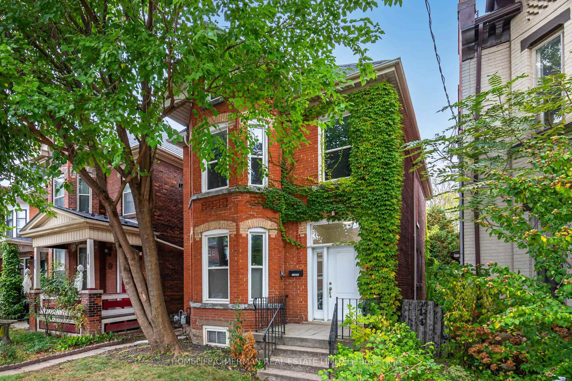 Photo 3 of Unit Unit #1, 67 West Avenue N, Hamilton, Beasley — HOMEH