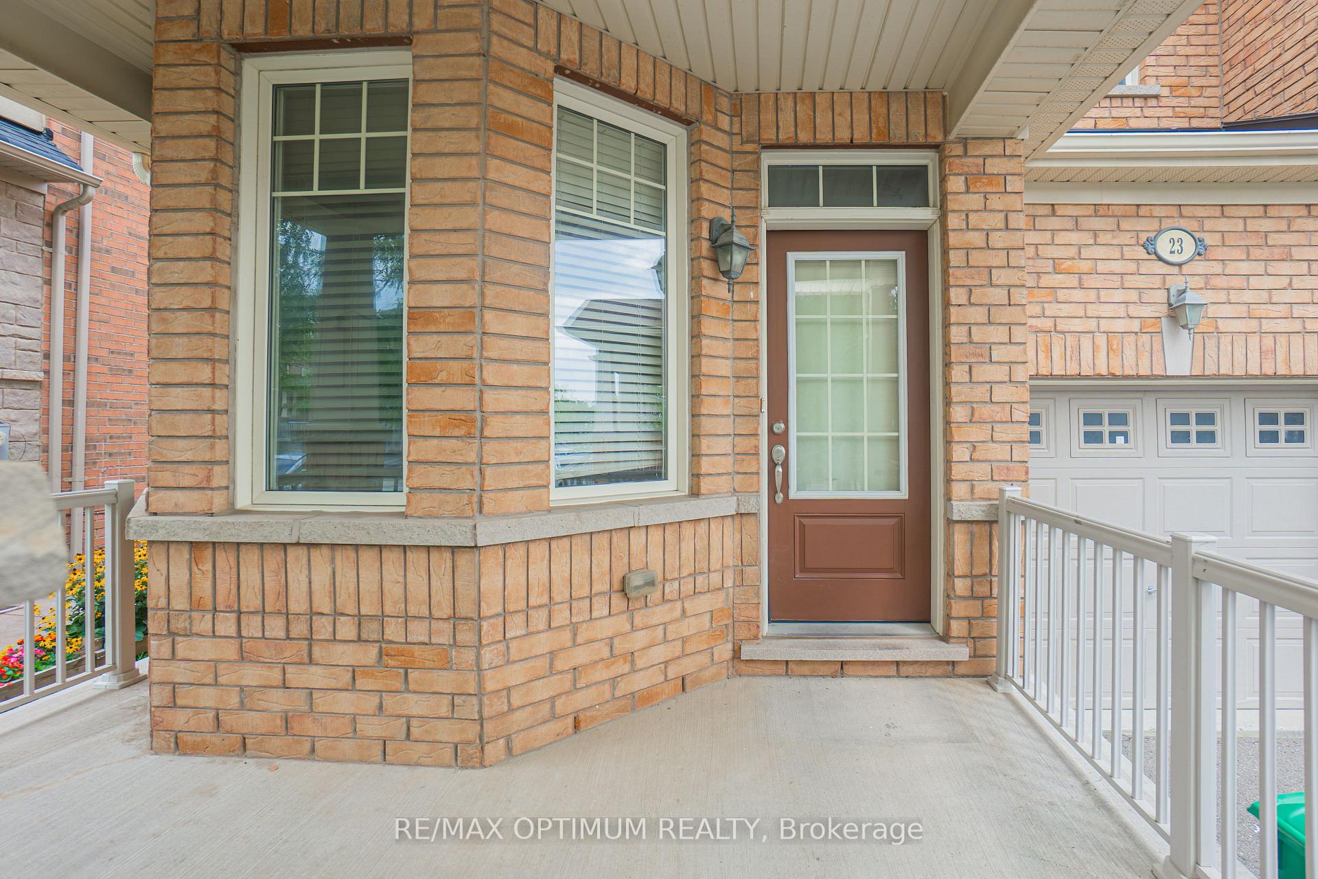 Photo 4 of 23 Merrickville Way, Brampton, Bram West — HOMEH