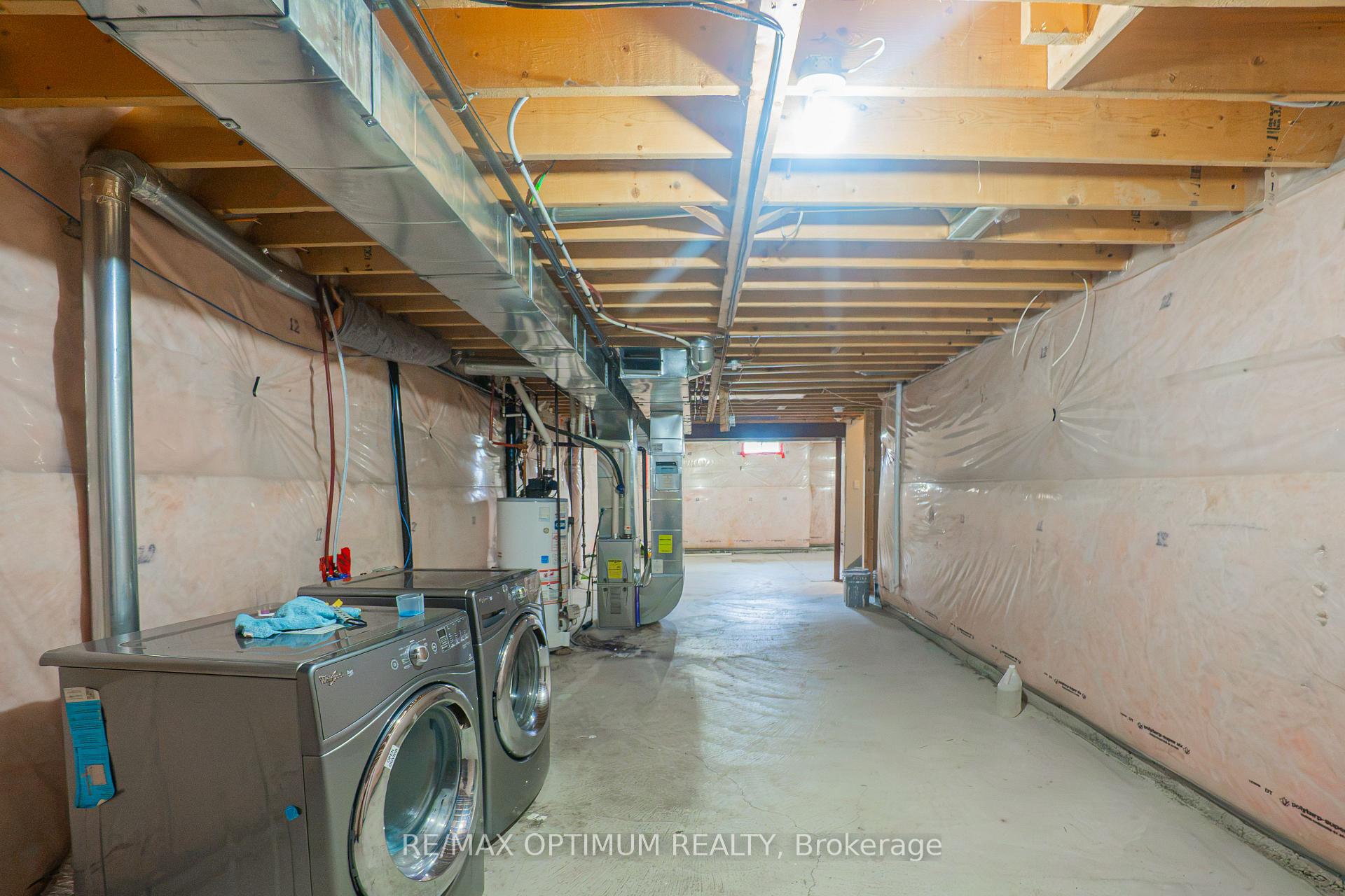 Photo 22 of 23 Merrickville Way, Brampton, Bram West — HOMEH