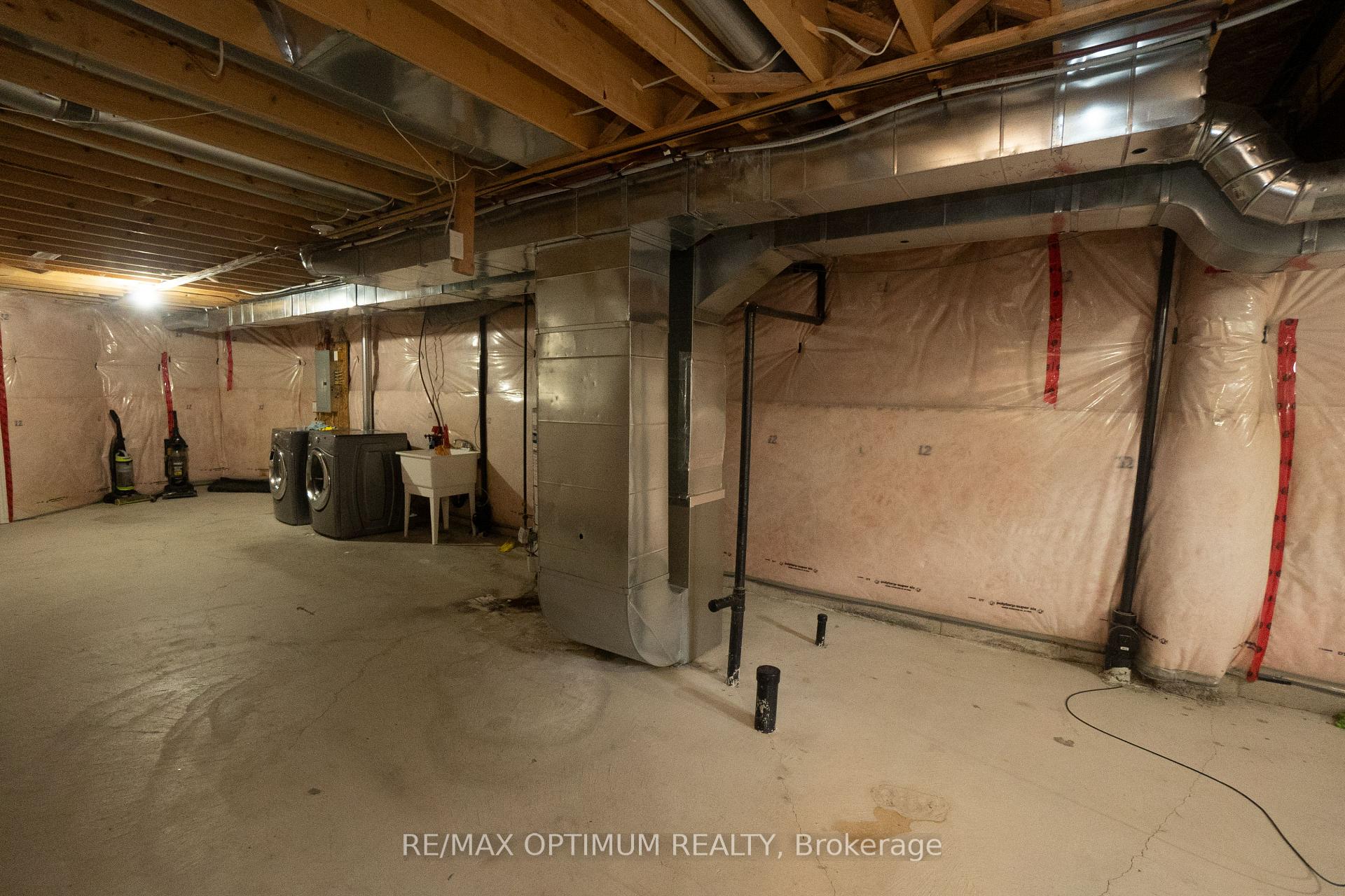 Photo 23 of 23 Merrickville Way, Brampton, Bram West — HOMEH