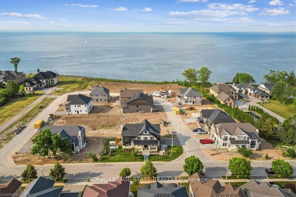Photo 7 of Unit 19, 100 Watershore Drive, Hamilton, Stoney Creek — HOMEH