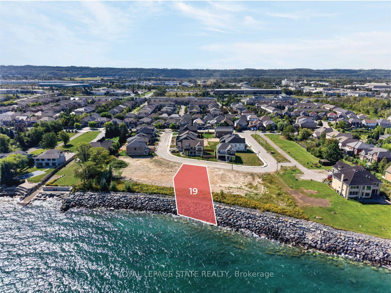 Photo 6 of Unit 19, 100 Watershore Drive, Hamilton, Stoney Creek — HOMEH