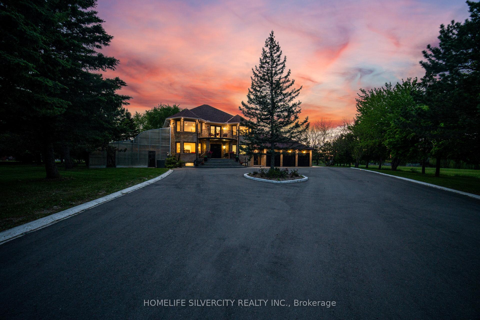 Photo 3 of 15 Estateview Circle, Brampton, Toronto Gore Rural Estate — HOMEH