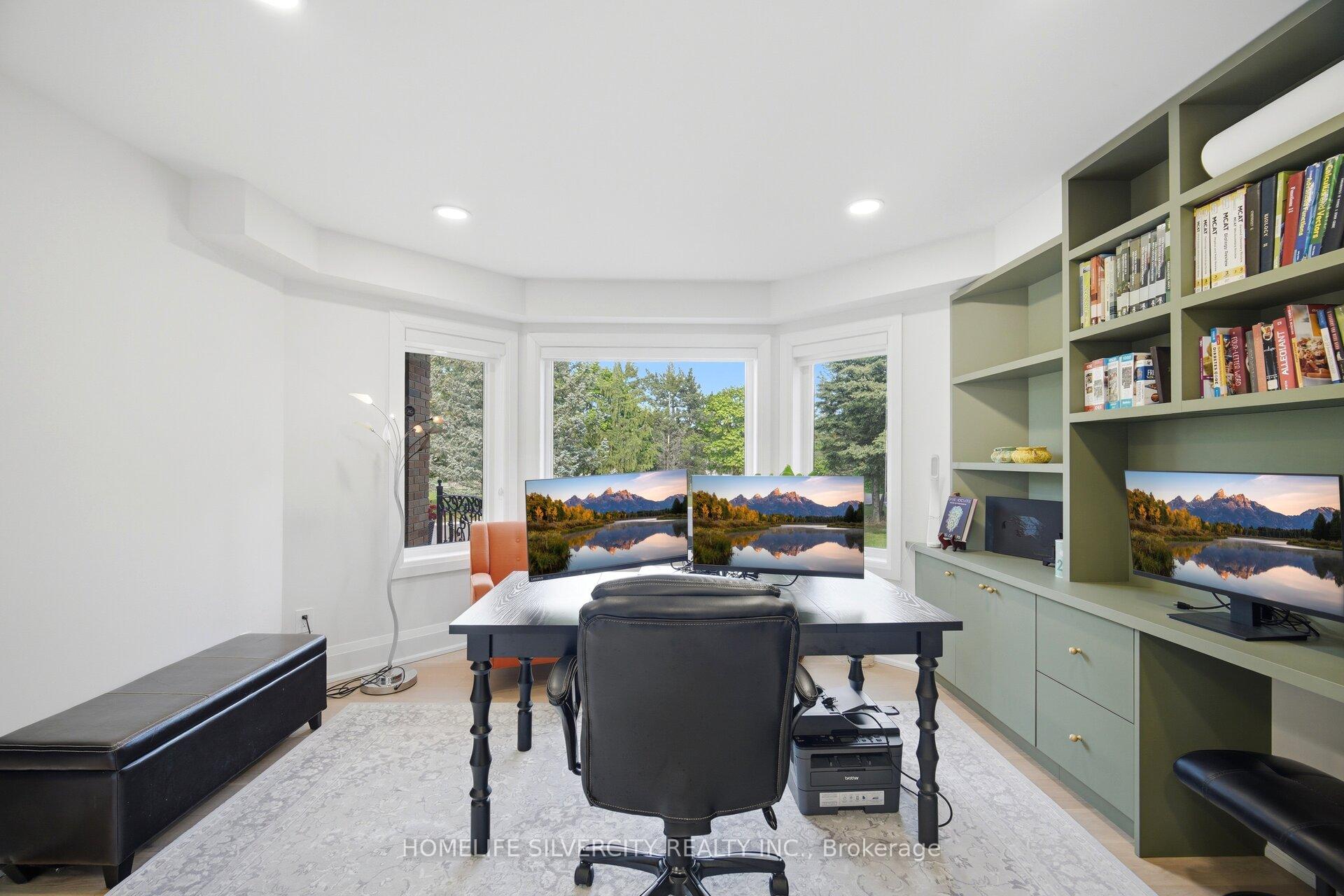 Photo 8 of 15 Estateview Circle, Brampton, Toronto Gore Rural Estate — HOMEH