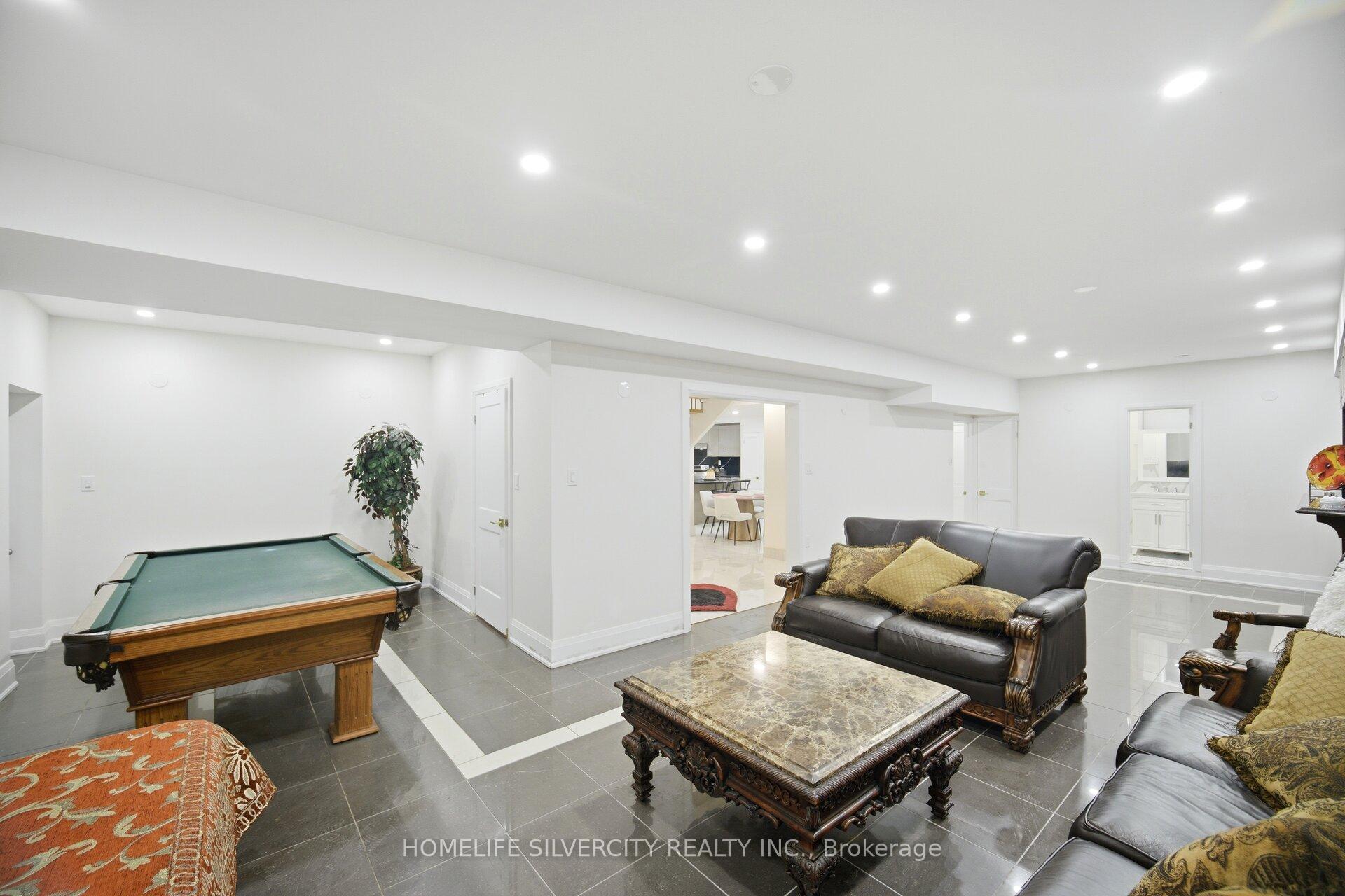 Photo 39 of 15 Estateview Circle, Brampton, Toronto Gore Rural Estate — HOMEH