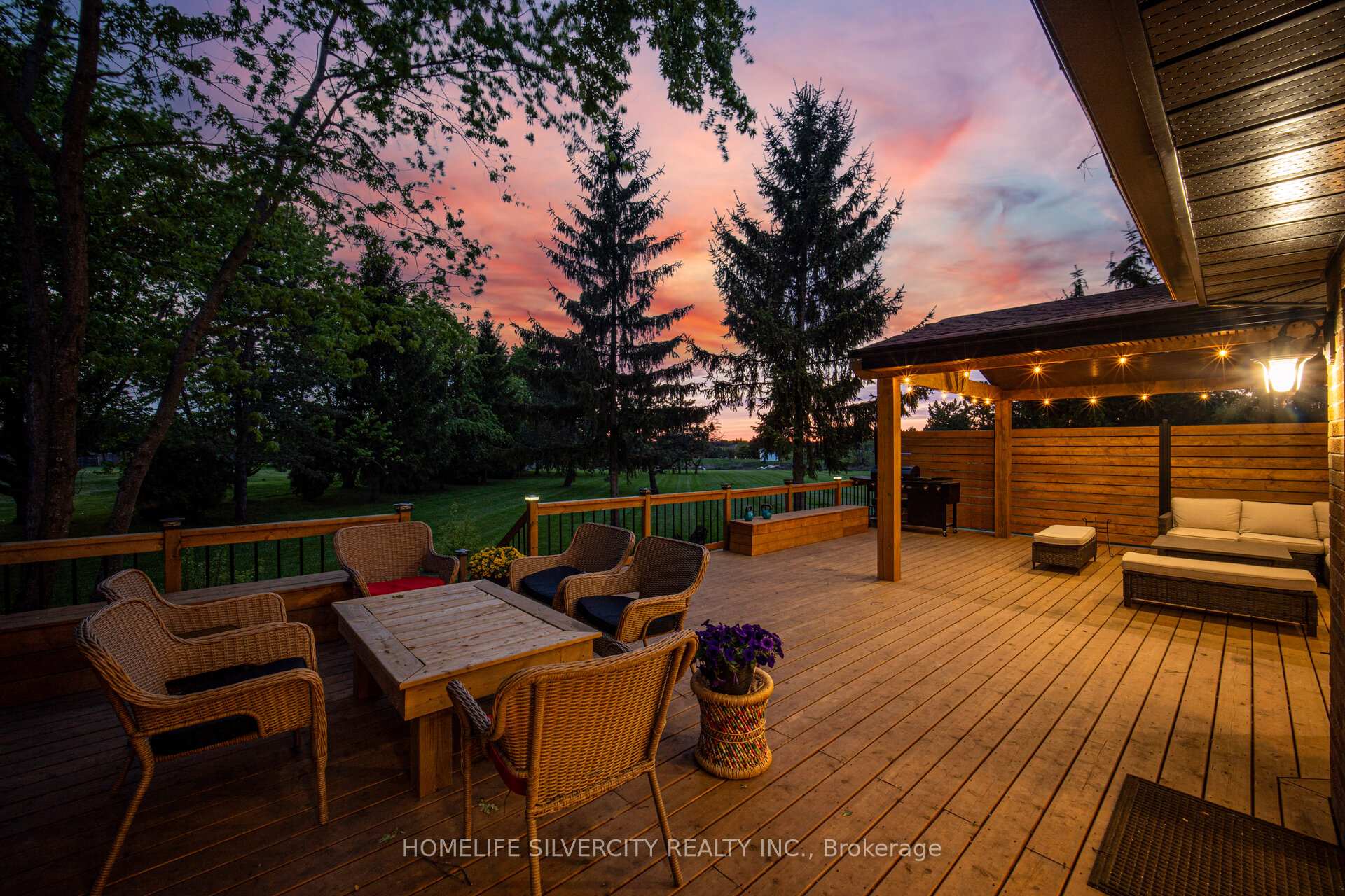 Photo 46 of 15 Estateview Circle, Brampton, Toronto Gore Rural Estate — HOMEH