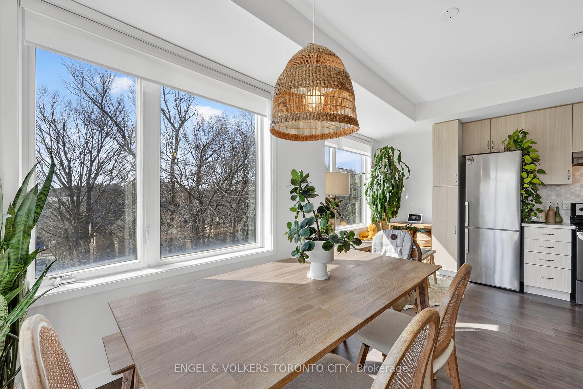 Photo 17 of Unit 42, 300 Alex Gardner Circle, Aurora, Aurora Heights — HOMEH